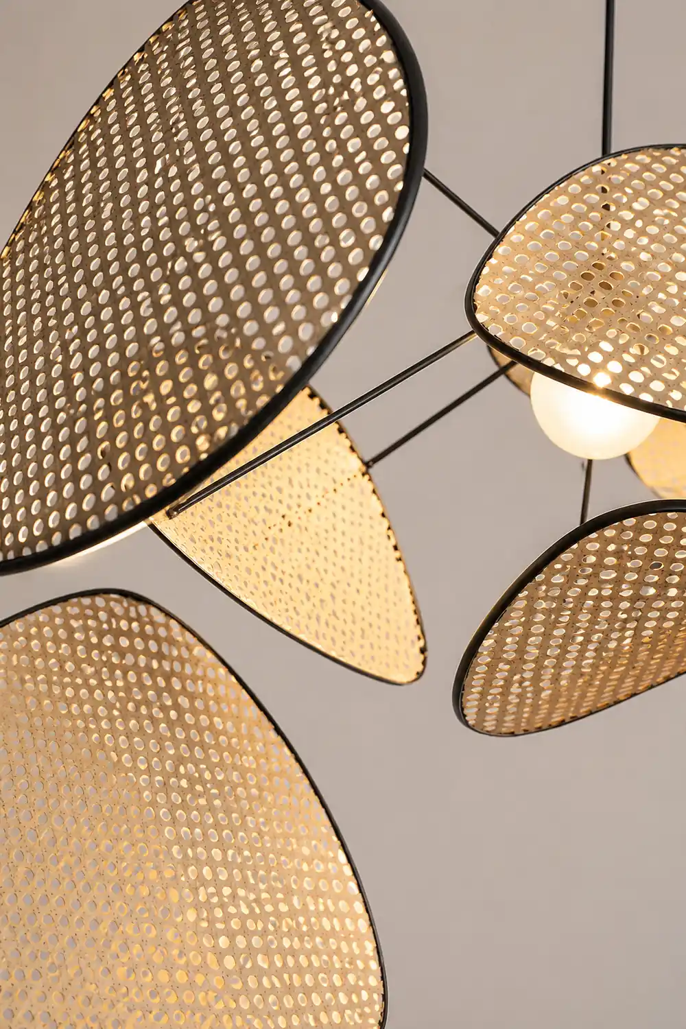 Modern Irregular Shape Rattan Kitchen Pendant Light - Lumpaz
