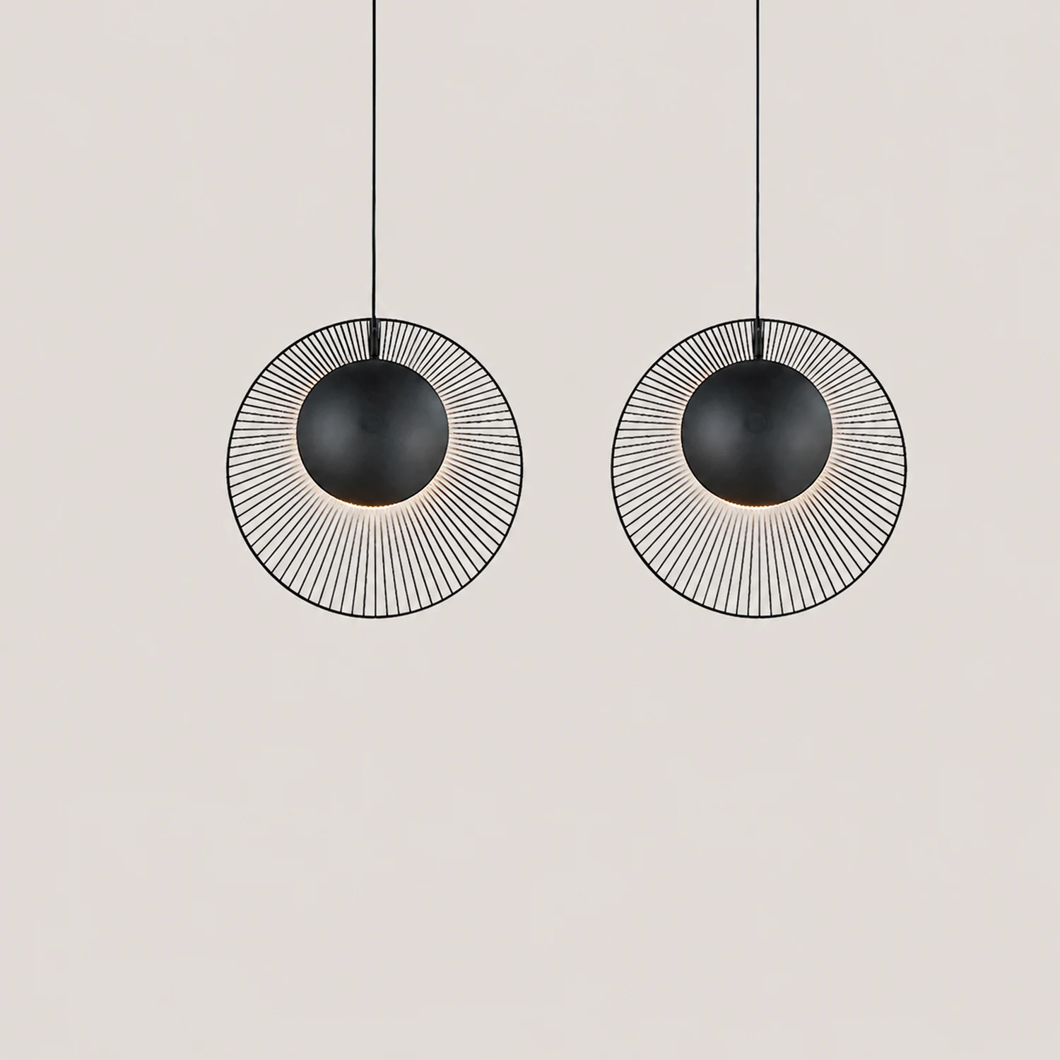 Minimalist Black Metal Pendant Light for Dining Room - Lumpaz