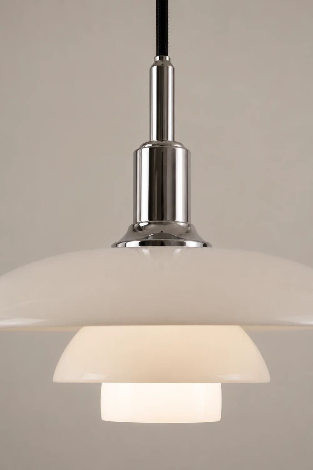 Medieval Nordic Simple Bauhaus Glass Pendant Light - Lumpaz