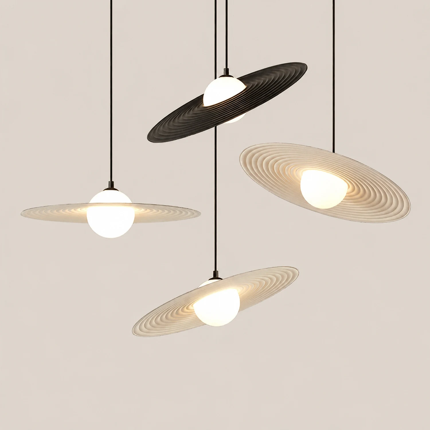 Stylish Creative Flying Saucer Pendant Light - Lumpaz