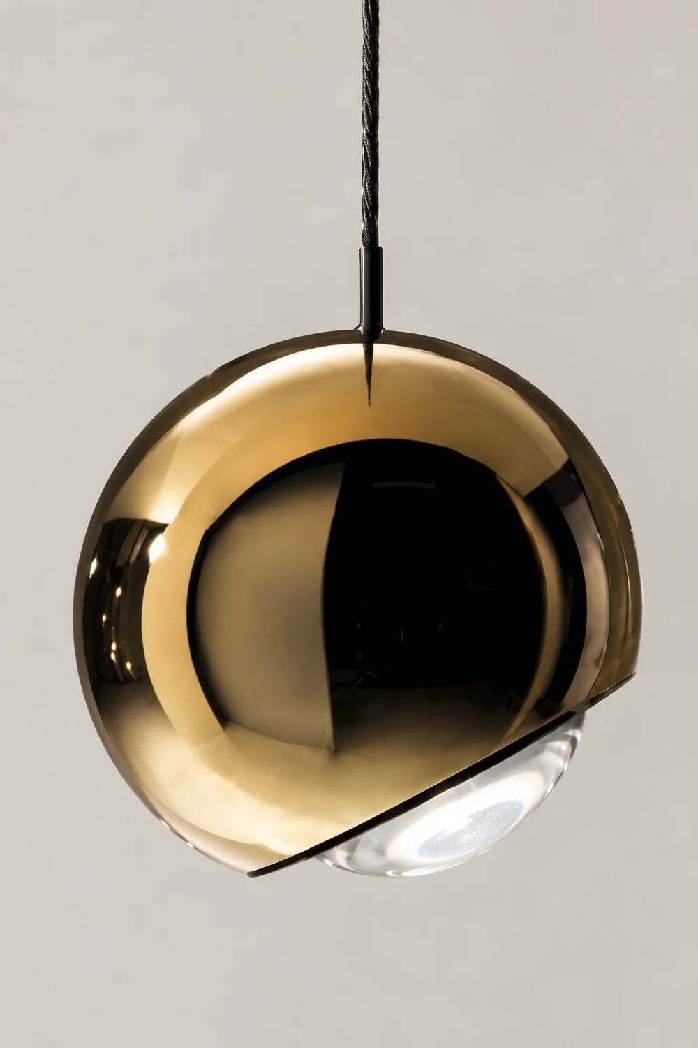 Mid-century Mirror Ball LED Pendant Light - Lumpaz
