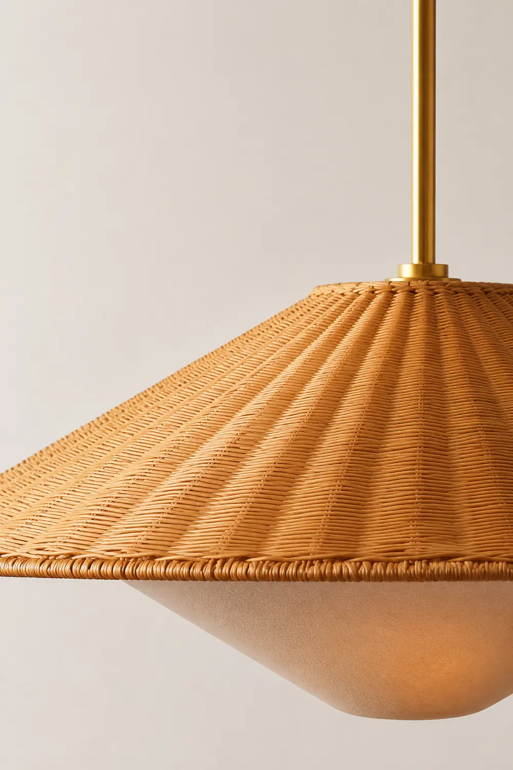 Retro Rattan Handwoven Zen Pendant Light - Lumpaz