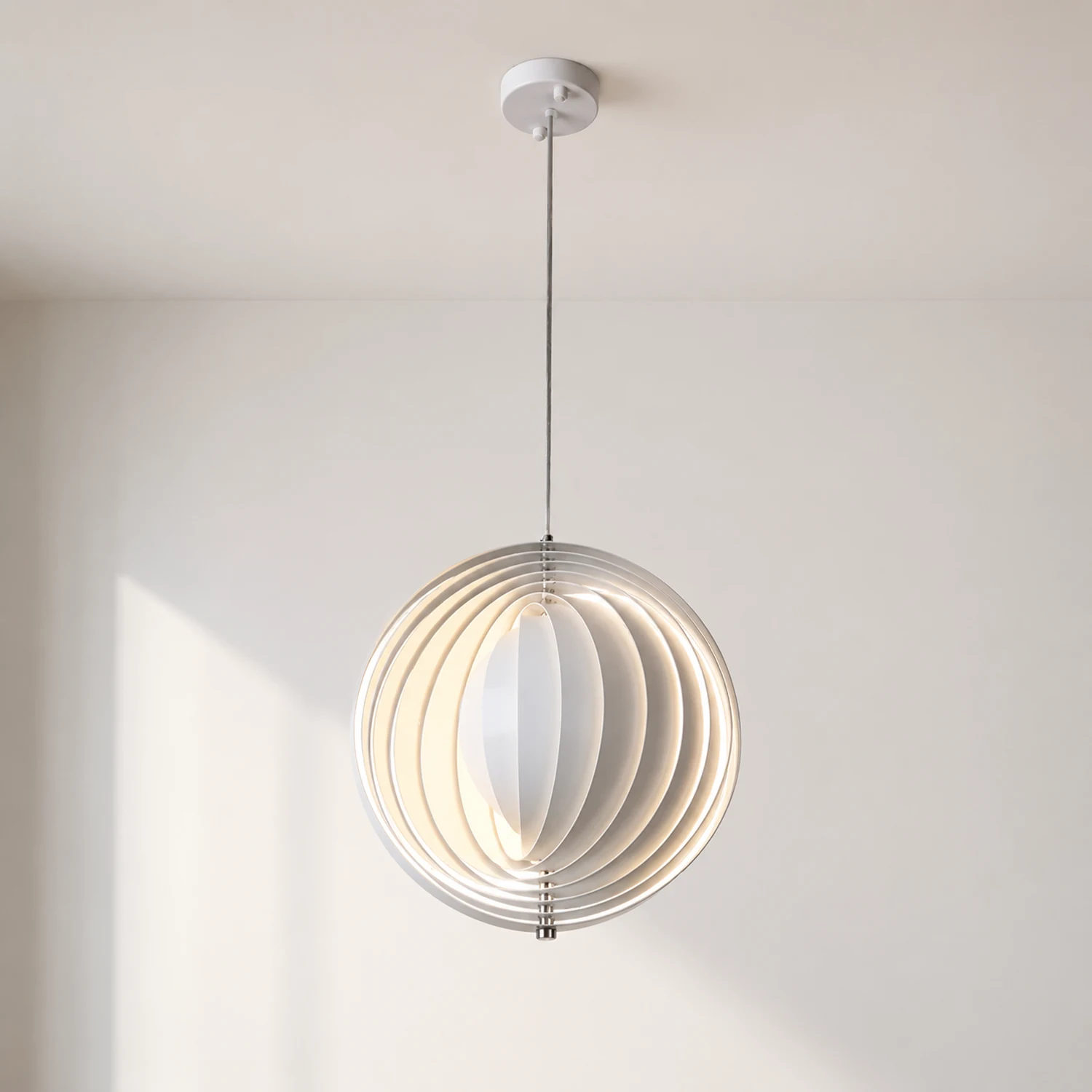 Modern Verpan Moon Lamp Pendant Light For Living Room - Lumpaz