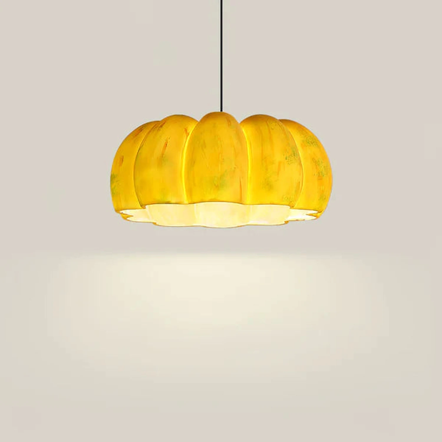 Eco-friendly Resin Pumpkin Pendant Light - Lumpaz