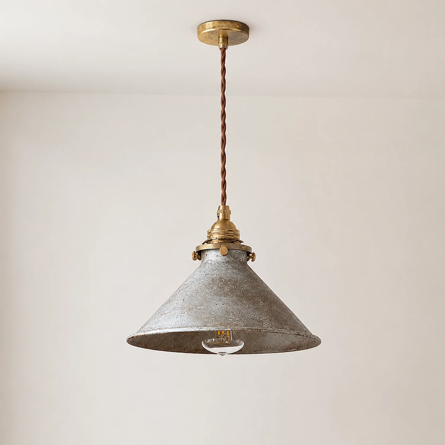 Retro Industrial Metal Fanale Pendant Light - Lumpaz