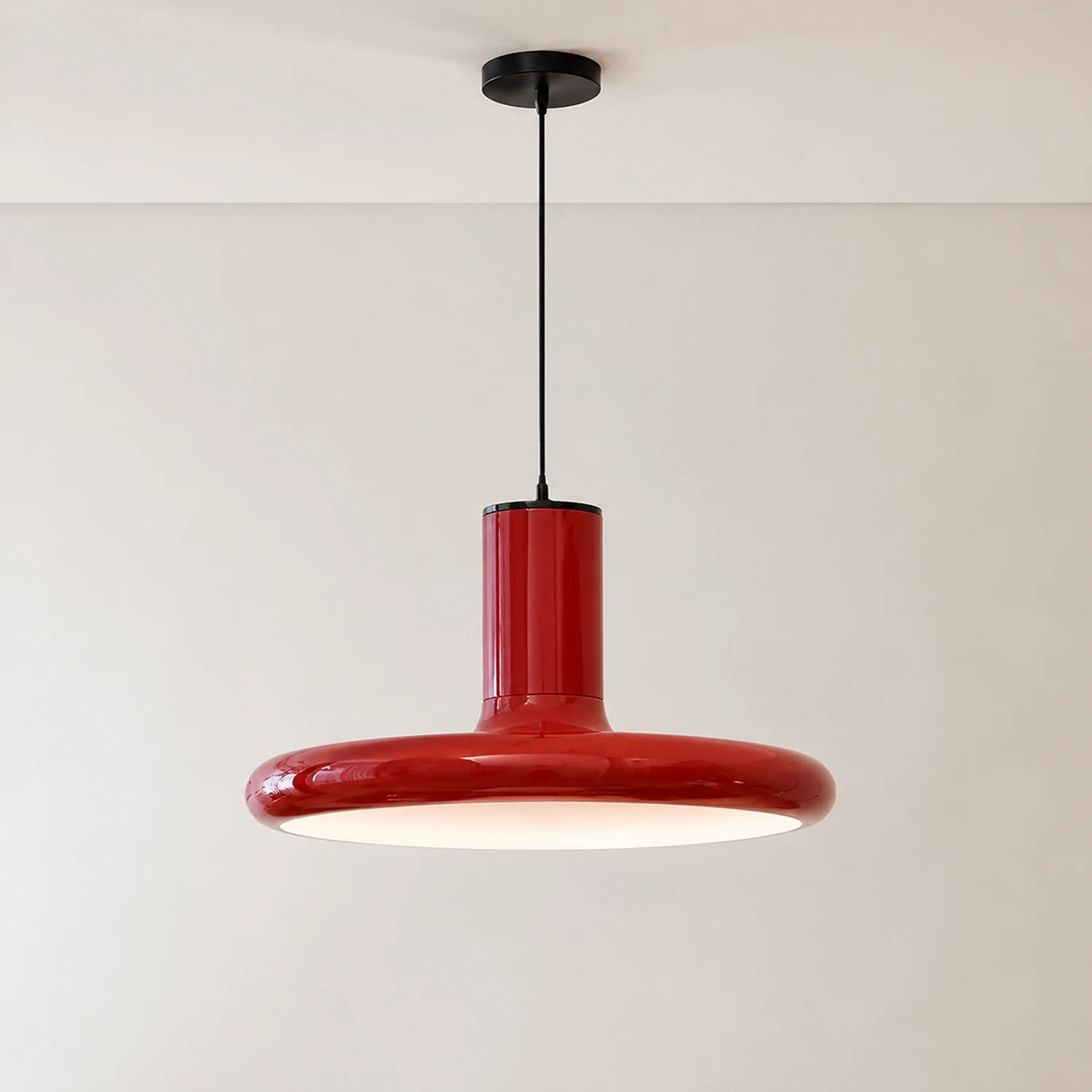 Modern Simple Red Metal Saucer Pendant Light - Lumpaz