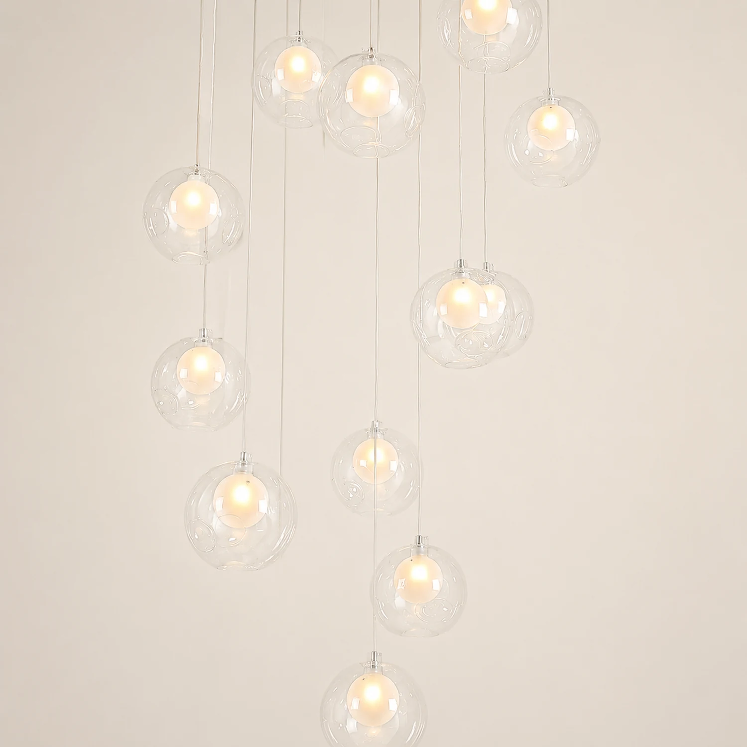Multi-heads Glass Globe Cluster Stairway Light Pendant Light - Lumpaz