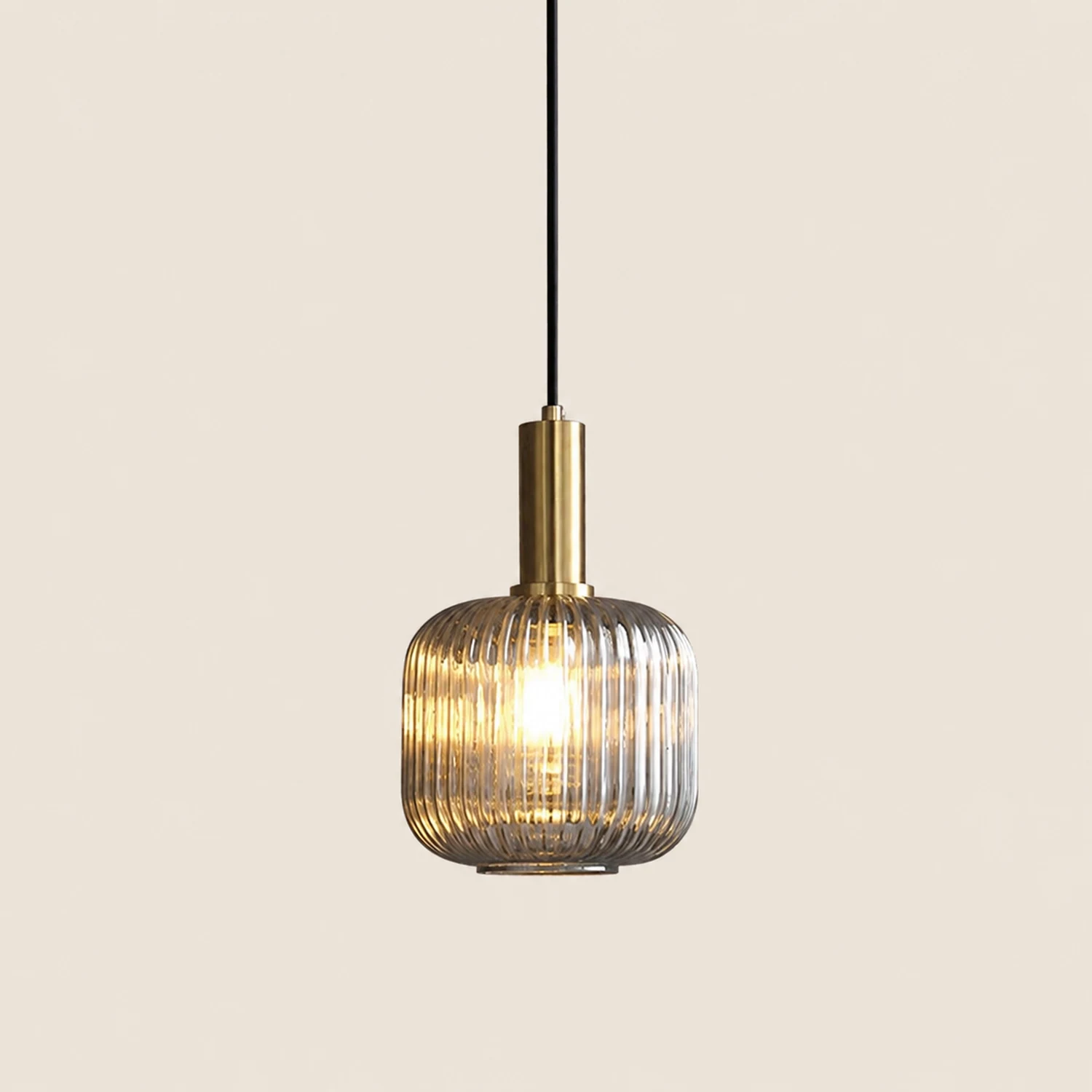 Vintage Stained Glass Lantern Shape Pendant Light - Lumpaz