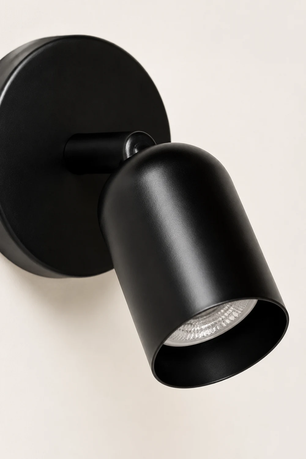 Simple Decorative Metal Living Room Wall Light - Lumpaz