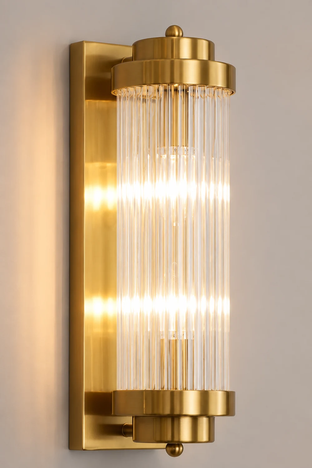 Crystal Pillar Metal Wall Lamp - Lumpaz
