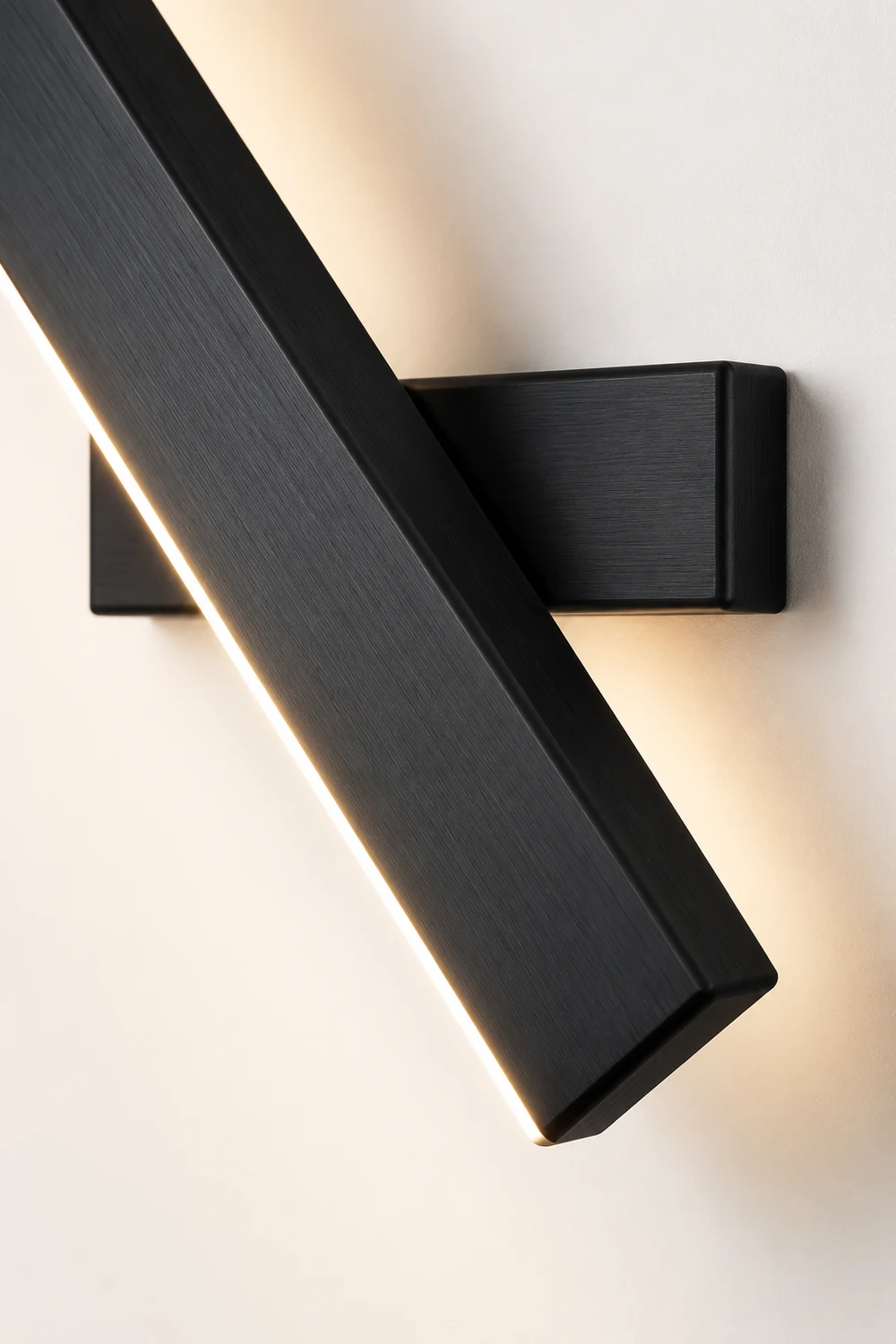 Minimalistische LED Wandleuchte aus Aluminium für Schlafzimmer - Lumpaz