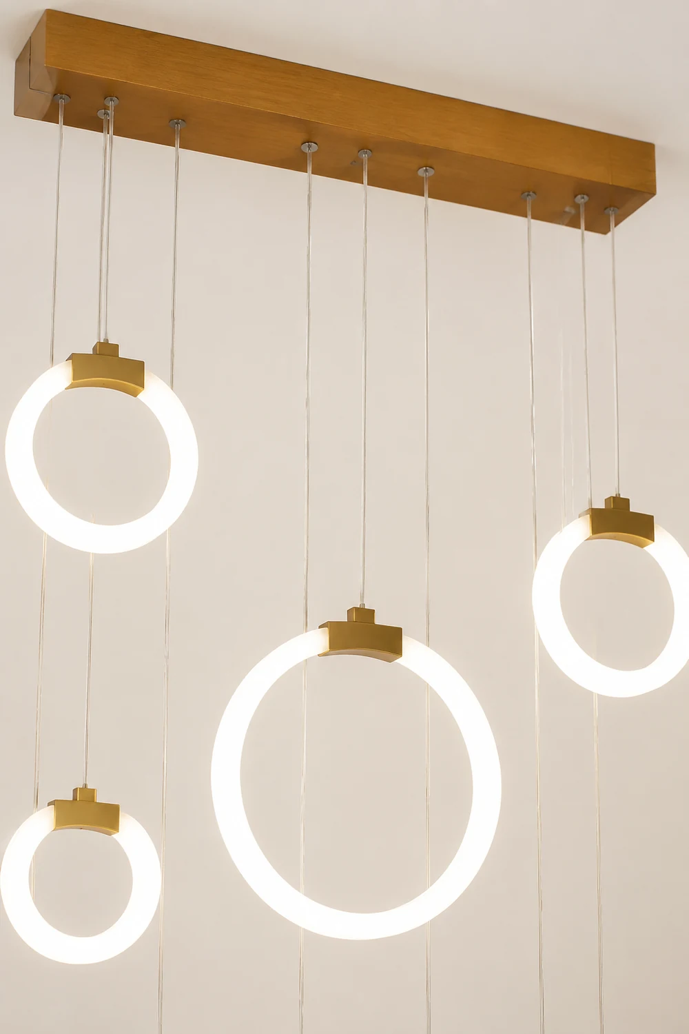 Moderne Kreative Kreis Pendelleuchte für Wohnzimmer, Esszimmer - Lumpaz