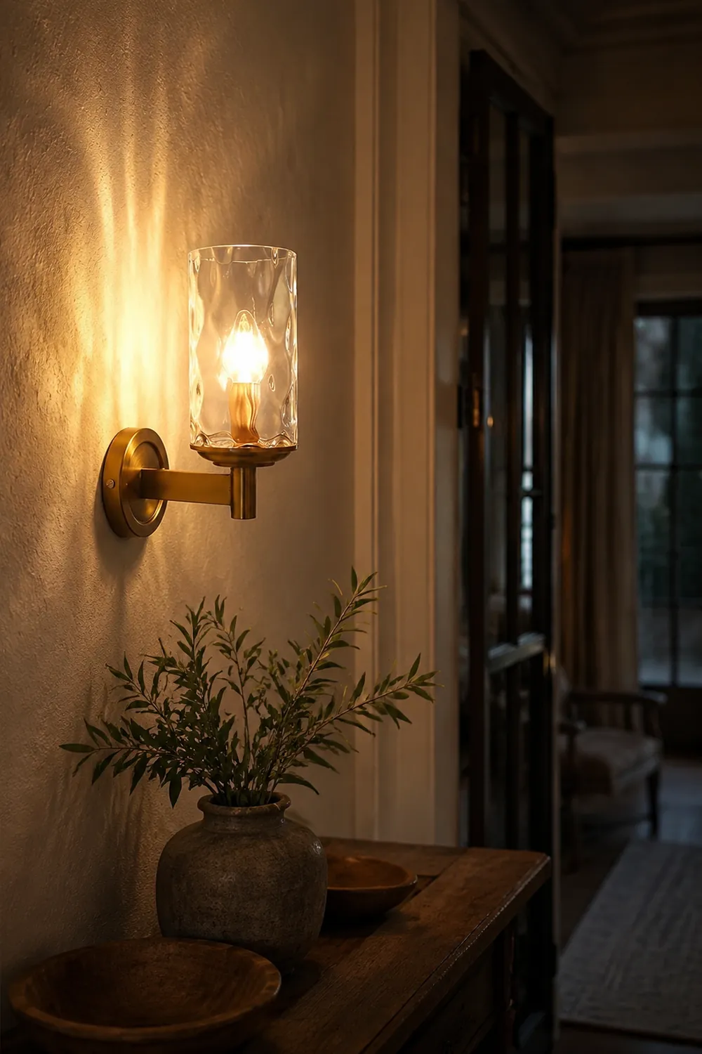 Vintage Iron Armed Wall Lamp - Lumpaz