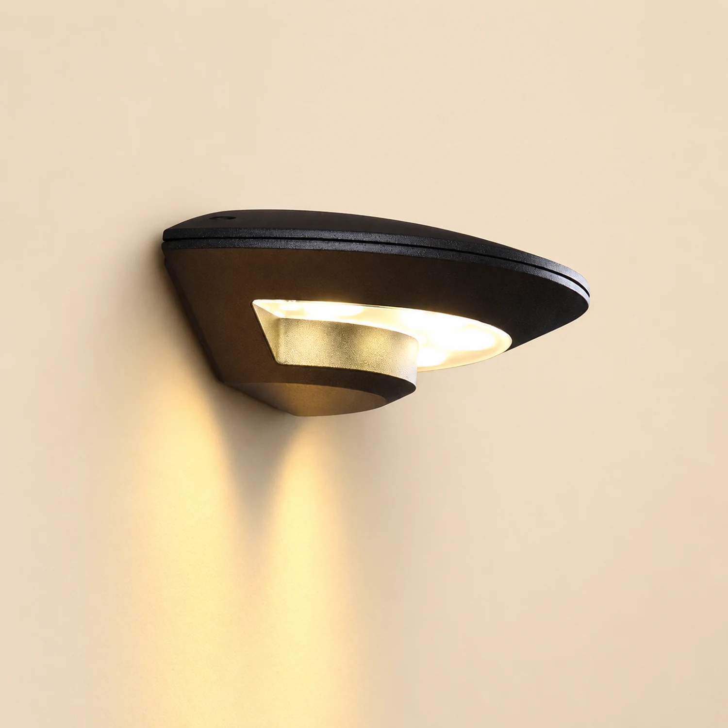 Wasserdichte Fliegende Untertasse Wandleuchte für den Außenbereich mit warmer LED - Lumpaz