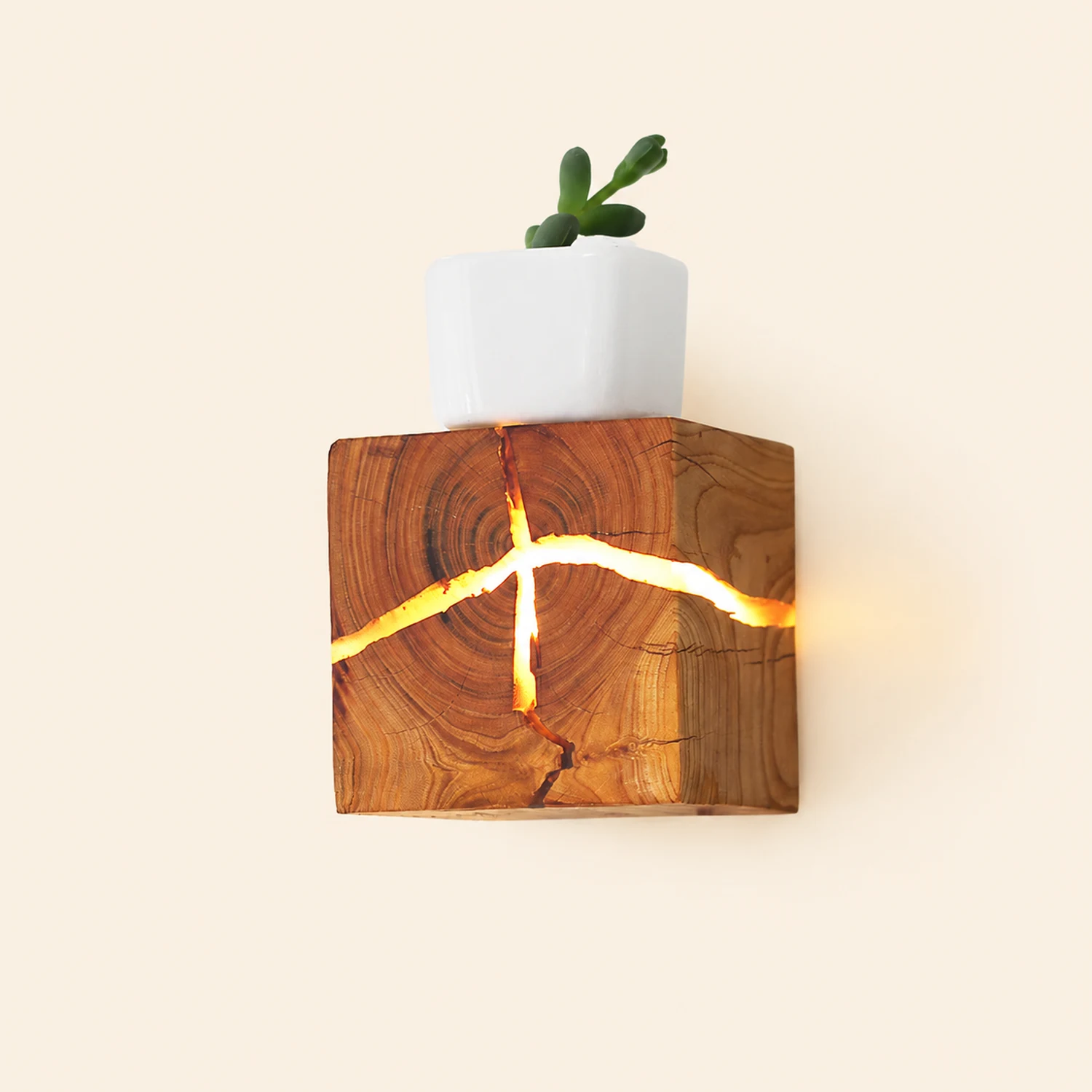 Creative Cracked Corridor Wall Sconce - Lumpaz