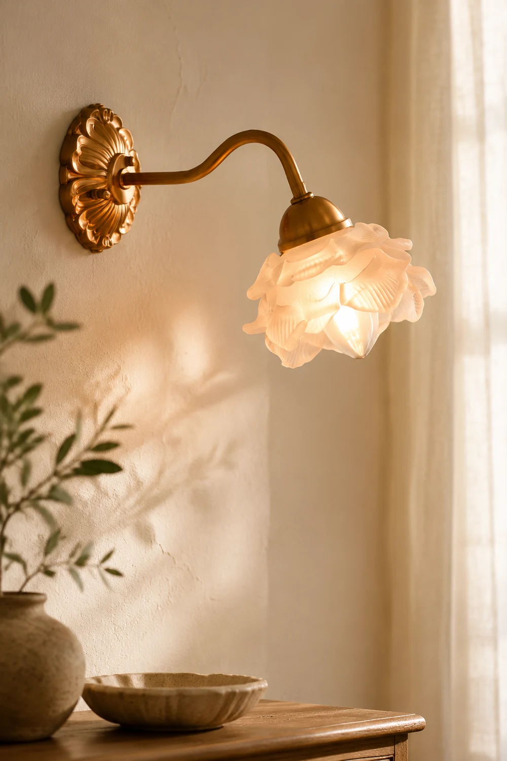 Retro Flower Petal Glass Wall Lamp Copper Wall Light - Lumpaz