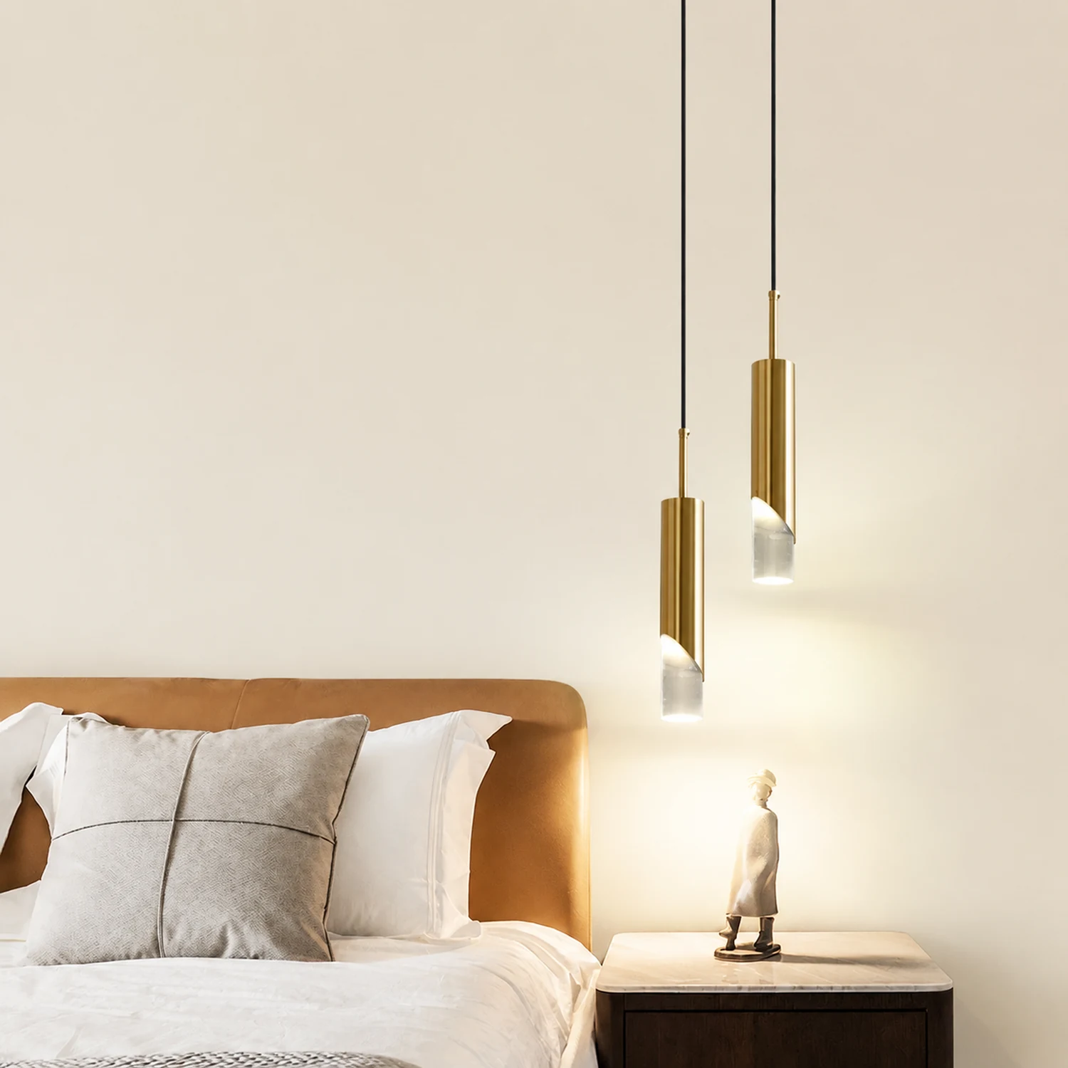 Einfache Pendelleuchte aus Metall für Schlafzimmer, Esszimmer - Lumpaz