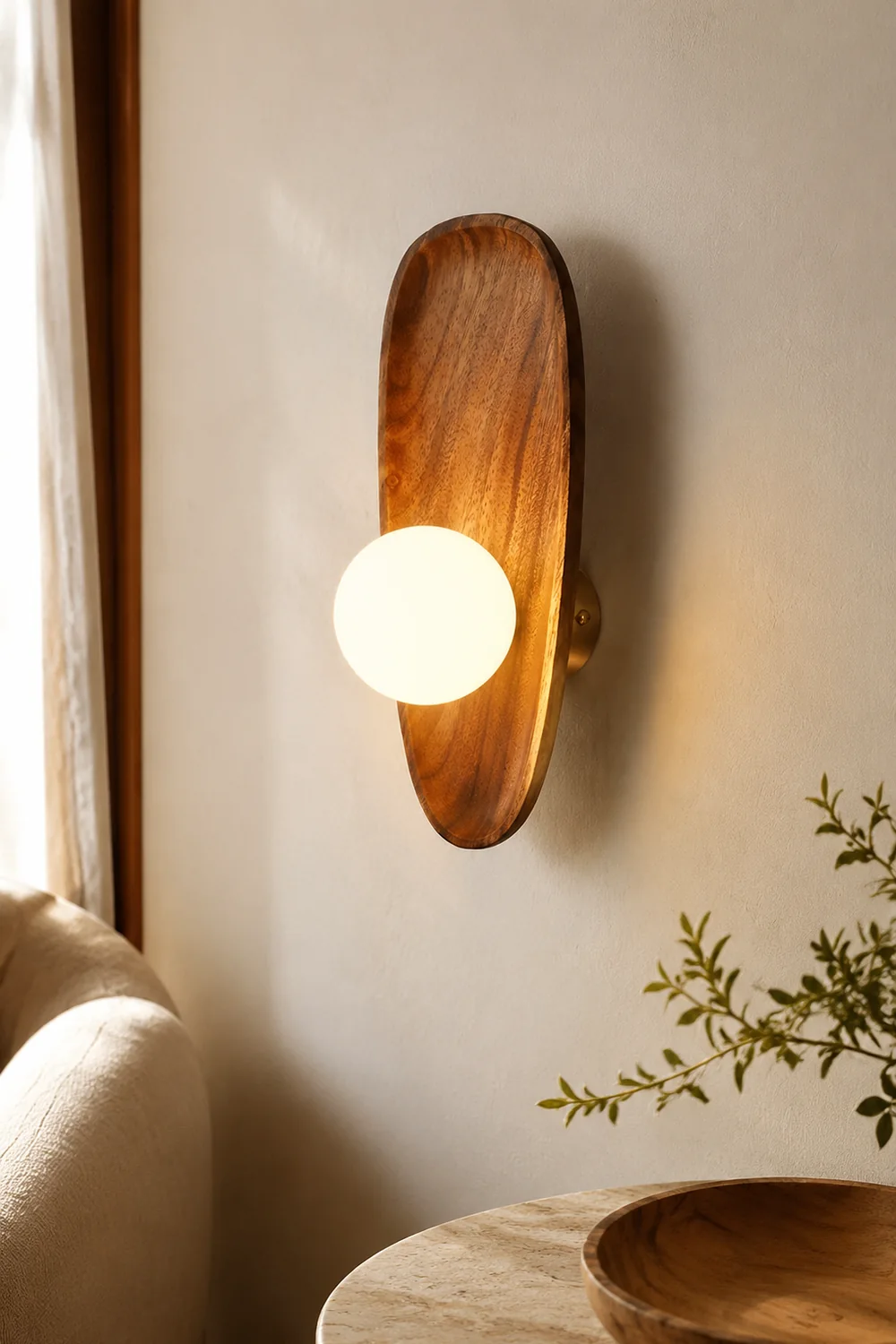 Minimalist Solid Wood Wall Sconce - Lumpaz