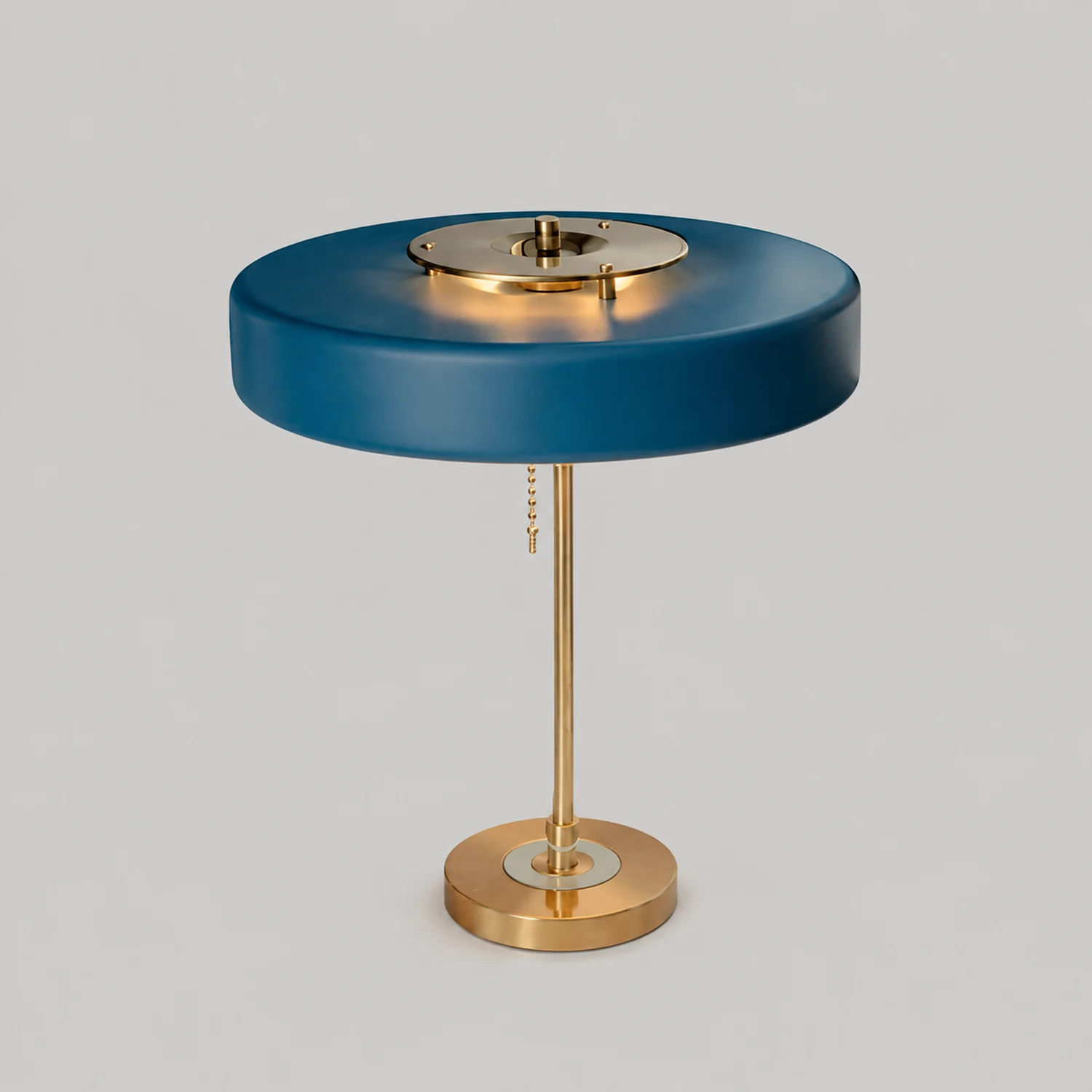 American Neoclassical Fashion Bert Frank Ranger Table Lamp - Lumpaz