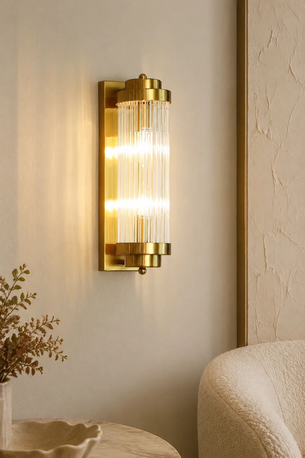 Crystal Pillar Metal Wall Lamp - Lumpaz