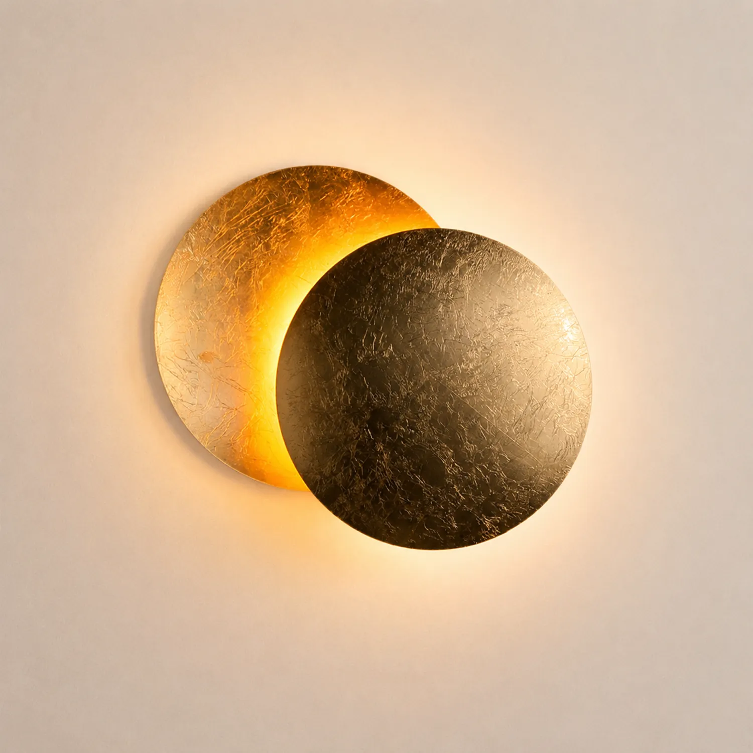Modern Round Circle Creative Rotating Wall Light - Lumpaz