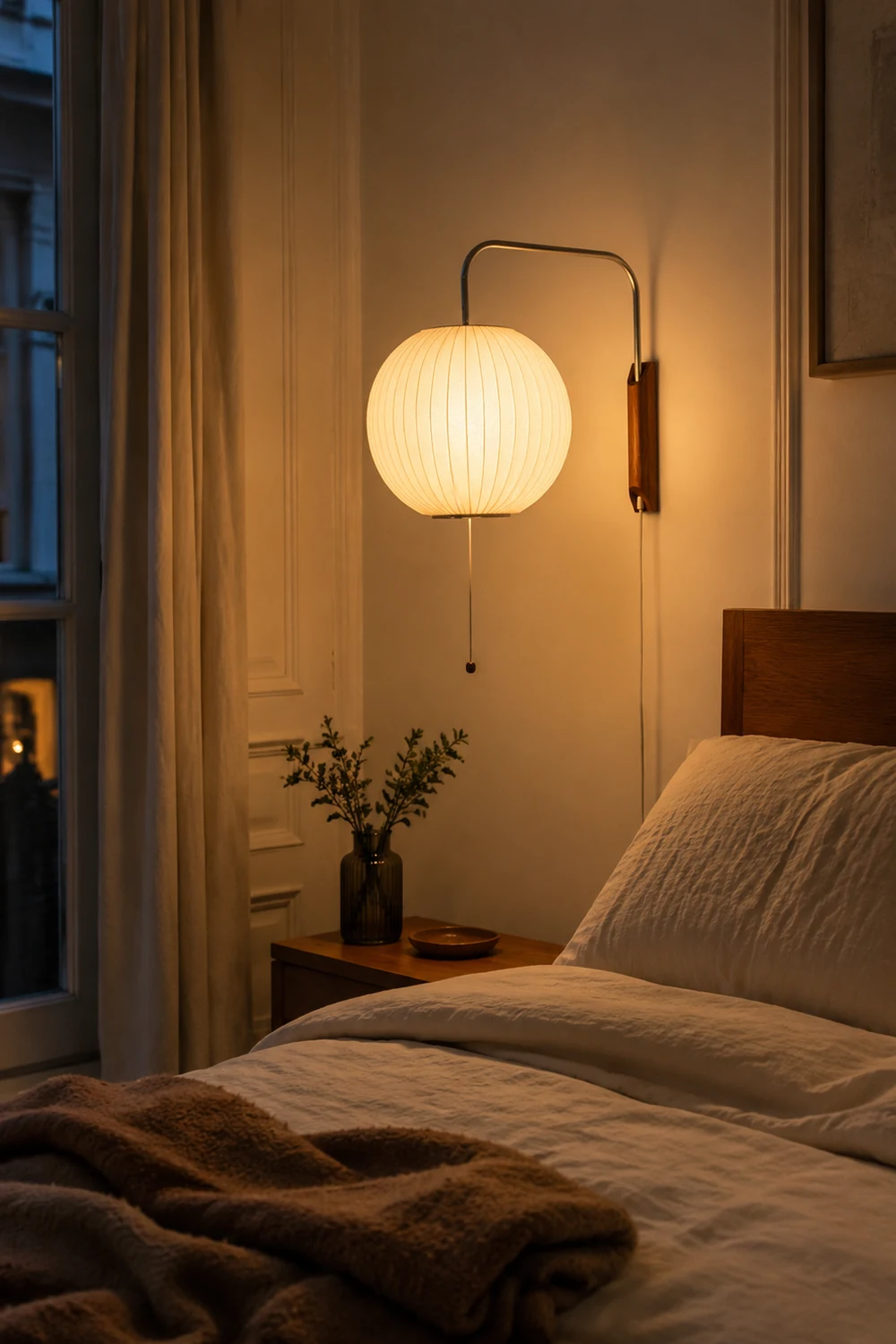 Wabi-sabi Silk Wall Lamp - Lumpaz