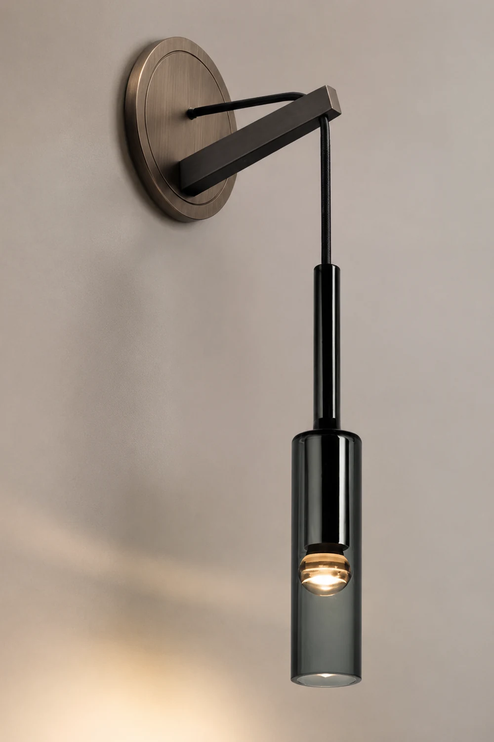 Nordic Creative Wine Bottle Wall Lamp For Living Room - Lumpaz