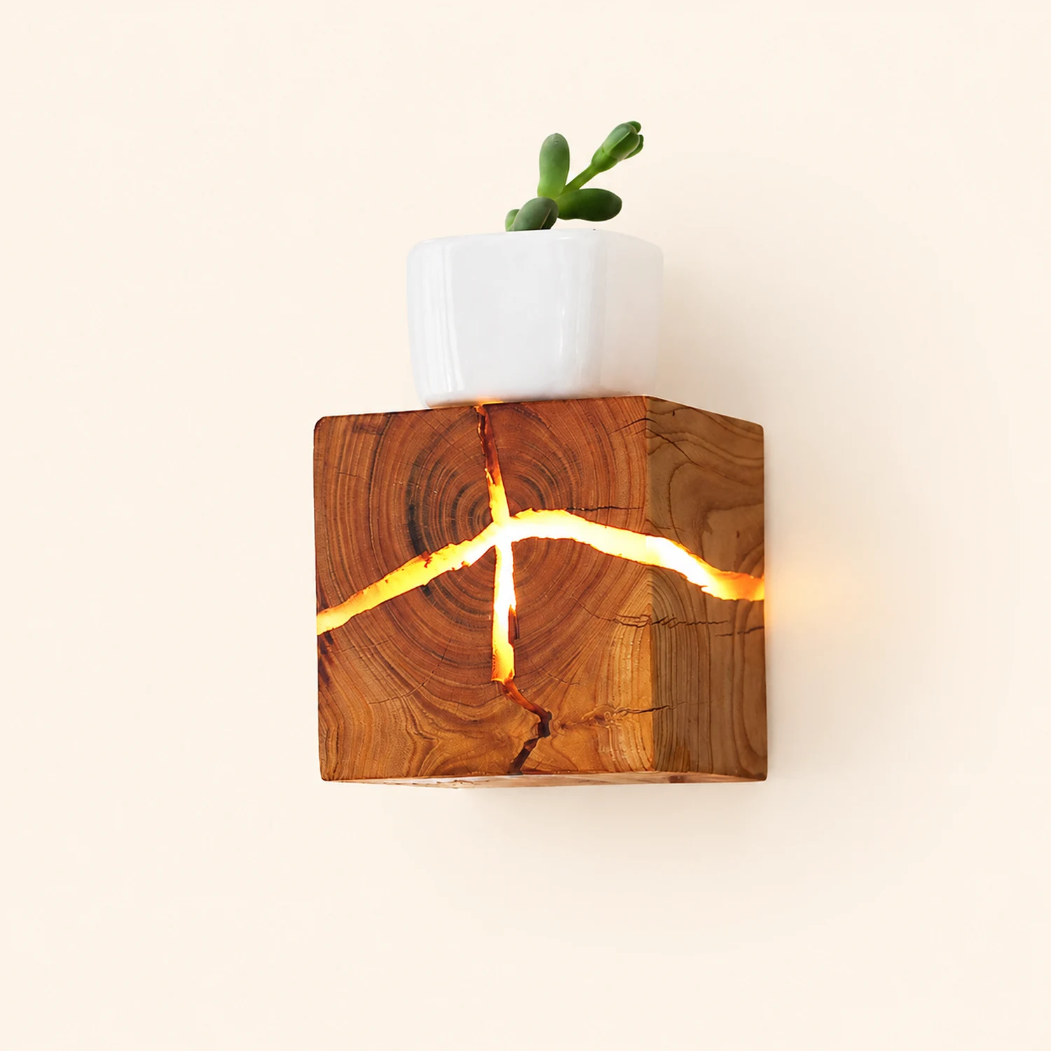 Creative Cracked Corridor Wall Sconce - Lumpaz