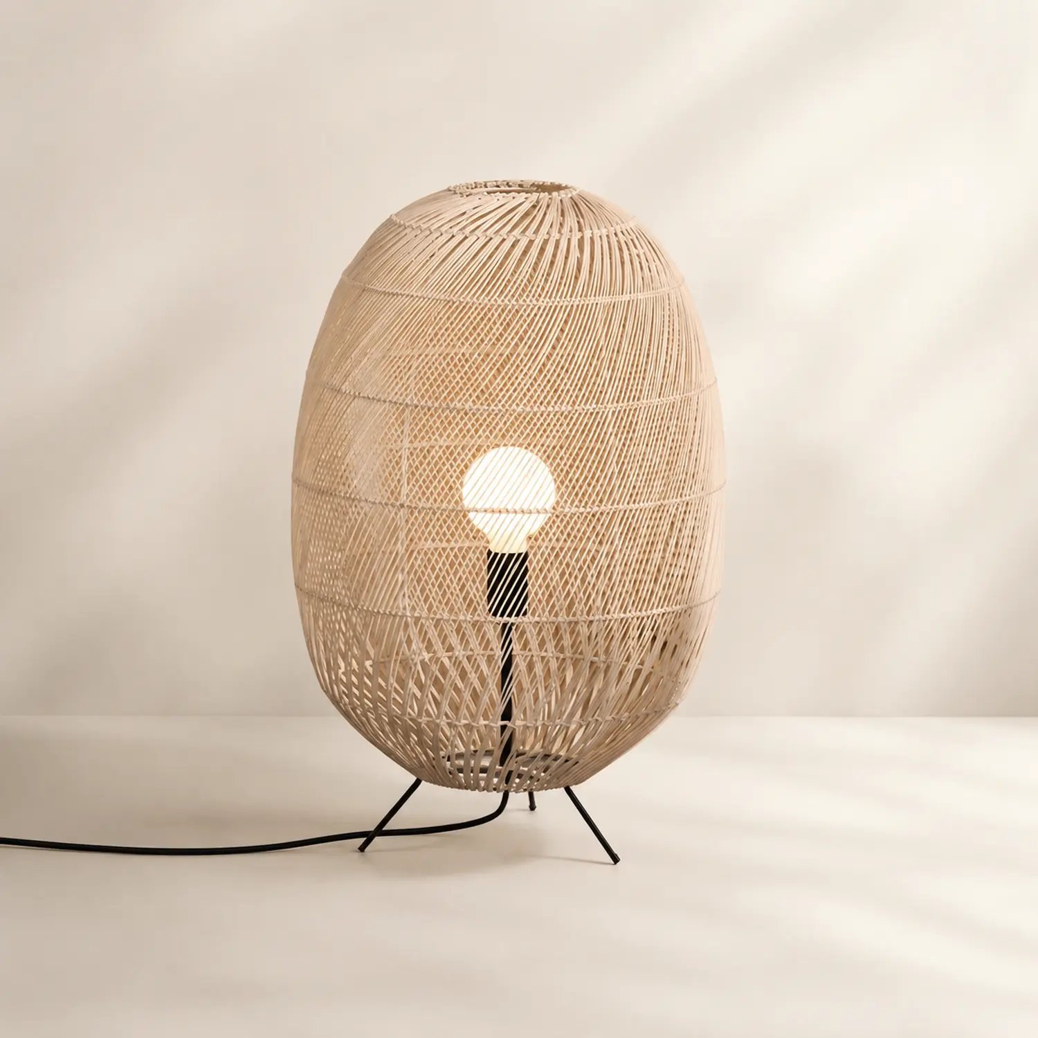 Natural Rattan Midi Floor Lamp for Living Room - Lumpaz