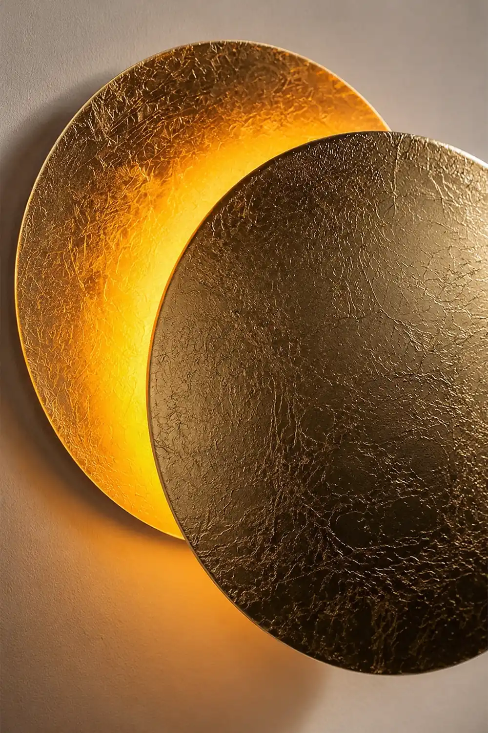 Modern Round Circle Creative Rotating Wall Light - Lumpaz