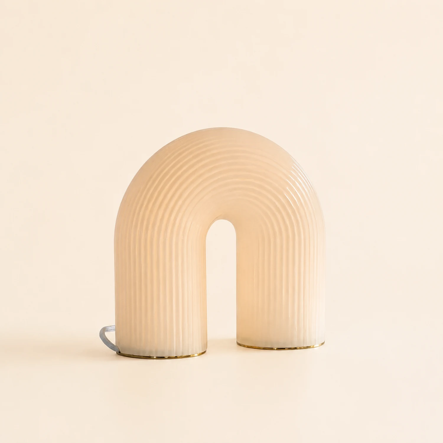 Unique Arch Metal Table Lamp - Lumpaz