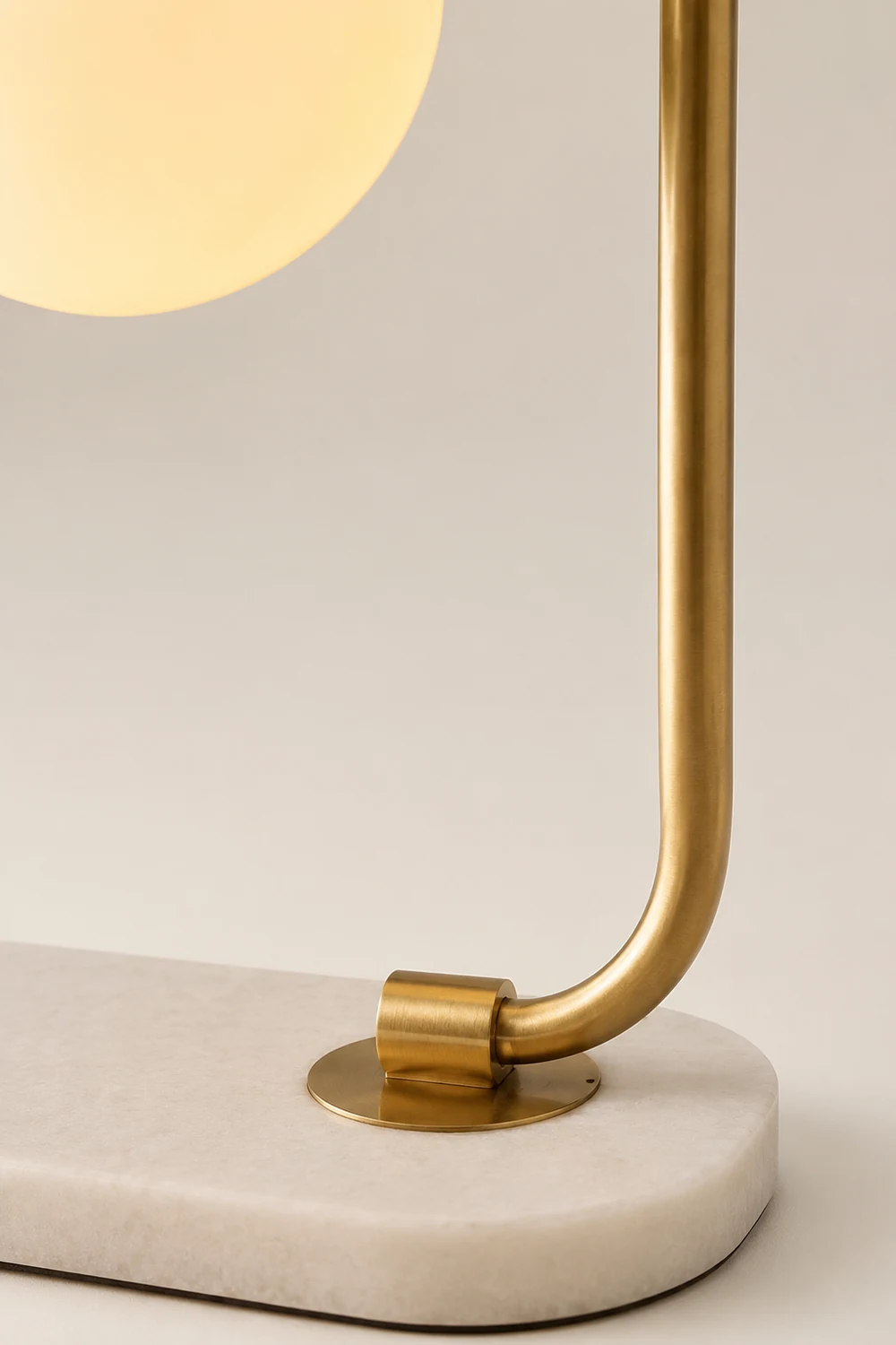 Marshmallow Metal Glass Table Lamp - Lumpaz