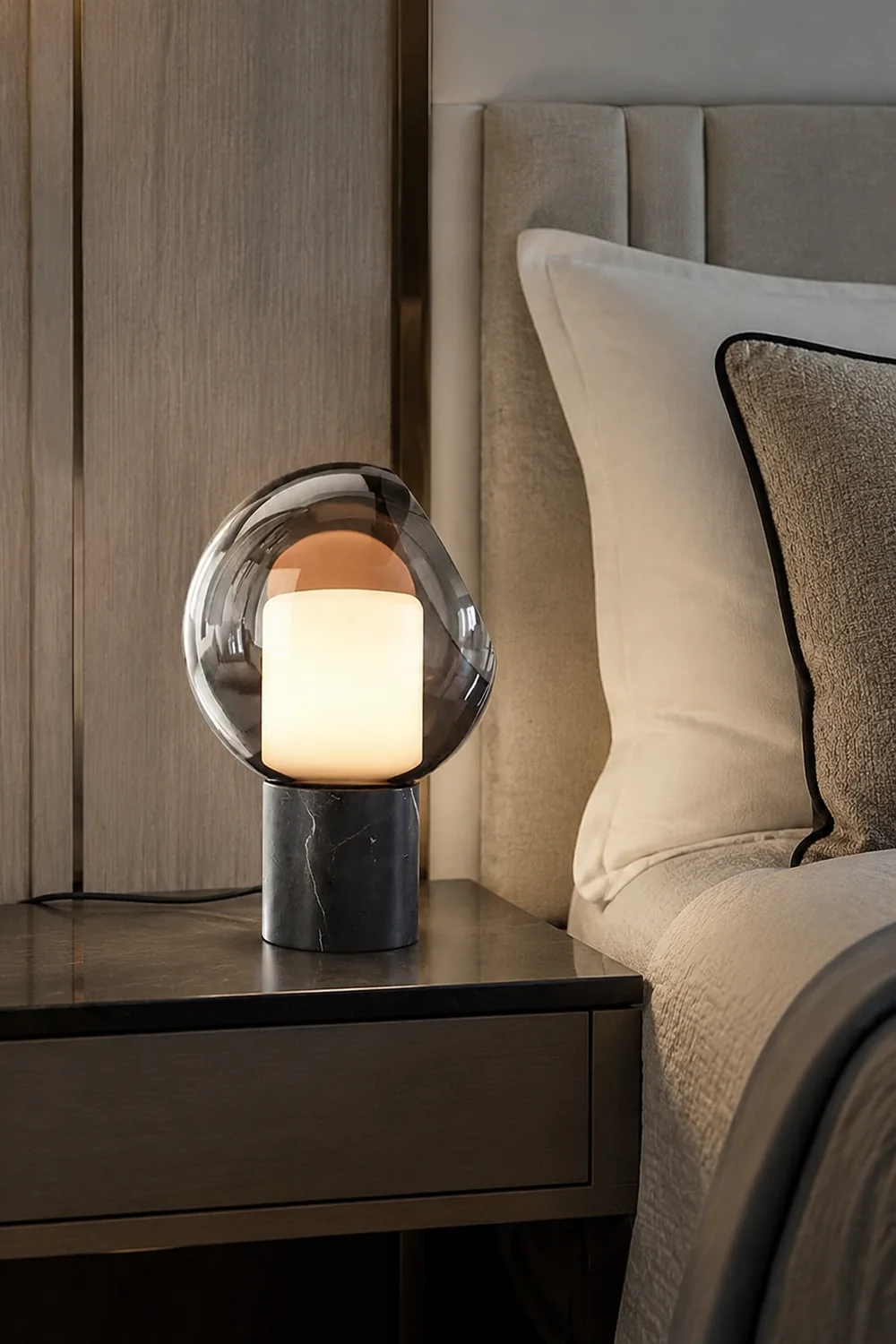 Postmodern Marble Glass Table Lamp - Lumpaz