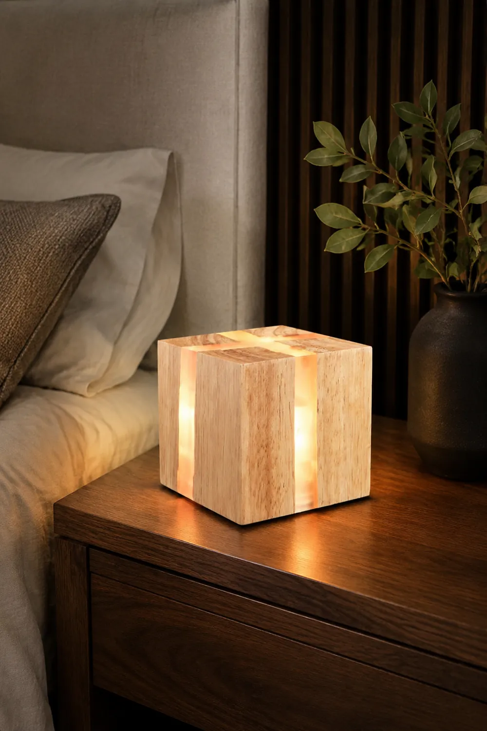 Solid Wood Art Crackle Table Lamp - Lumpaz