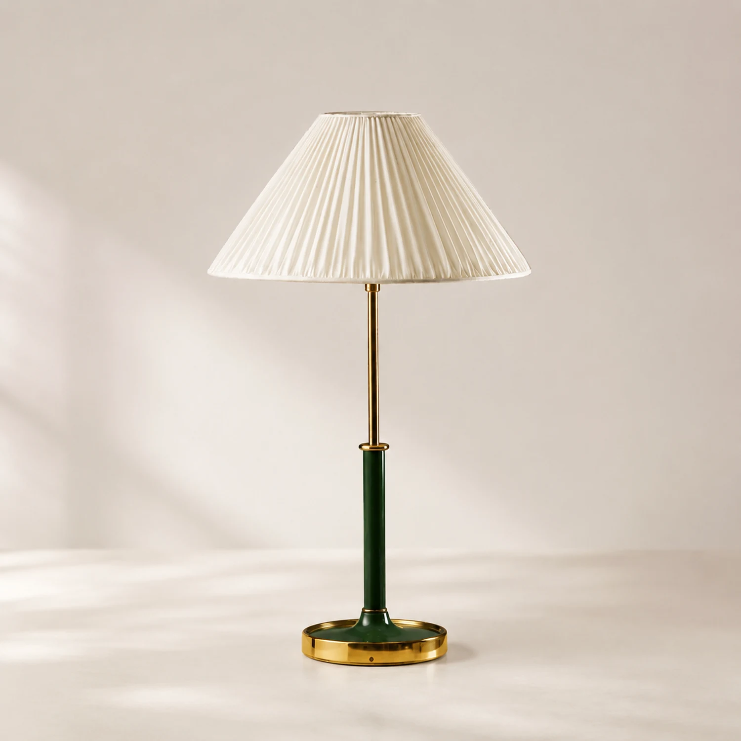 Modern Creative Decoration Table Lamp For Bedroom - Lumpaz