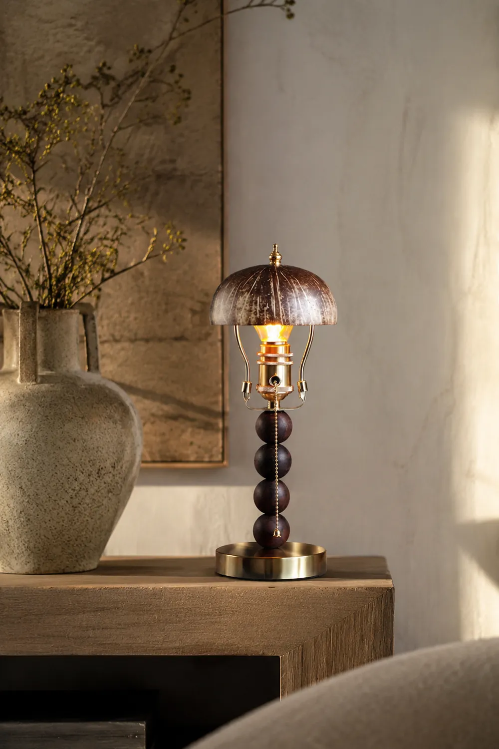 Retro Coconut Shell Decor Table Lamp - Lumpaz