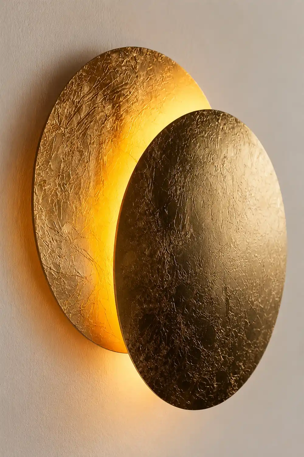 Modern Round Circle Creative Rotating Wall Light - Lumpaz