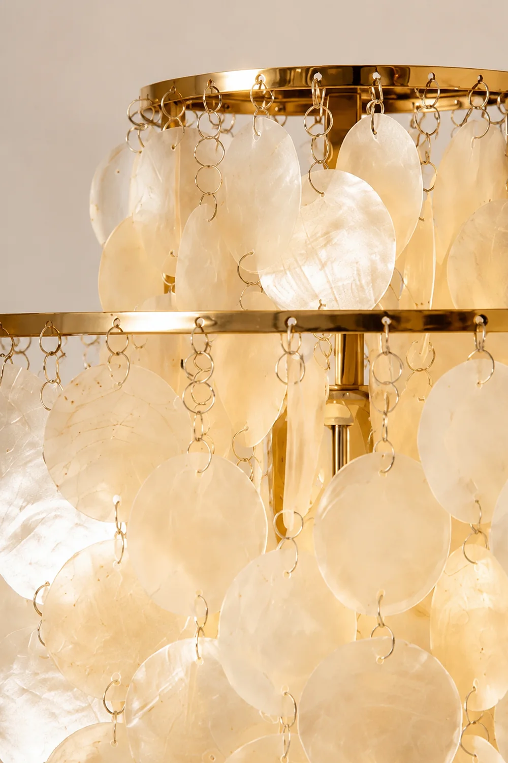 Danish Seashell Pearl Wind Chimes Decorative Table Lamp - Lumpaz
