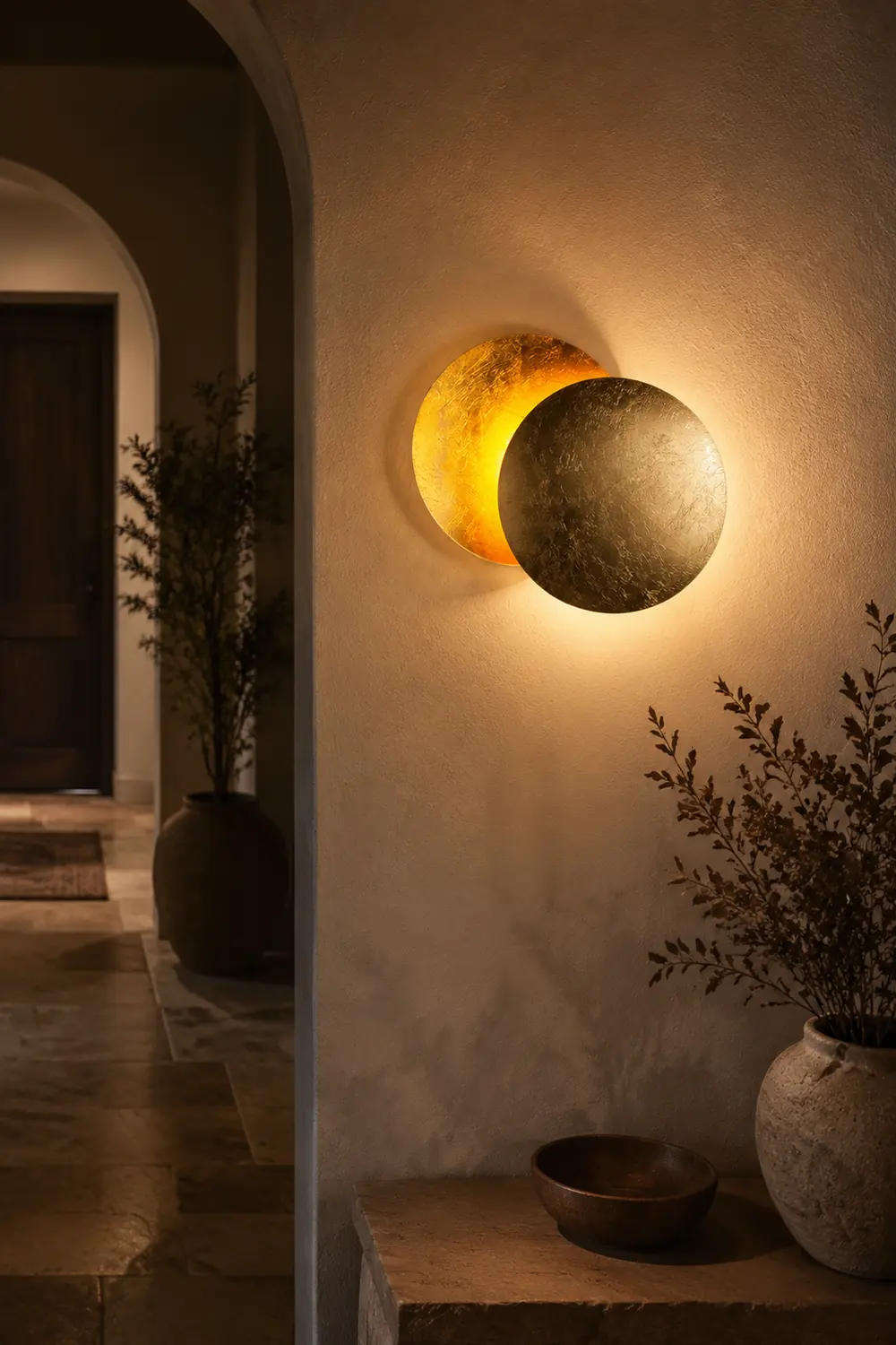 Modern Round Circle Creative Rotating Wall Light - Lumpaz