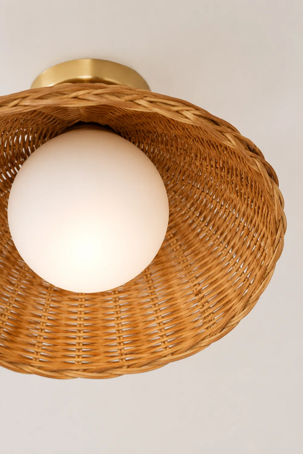 Rustic Bamboo Glass Woven Wall Light - Lumpaz