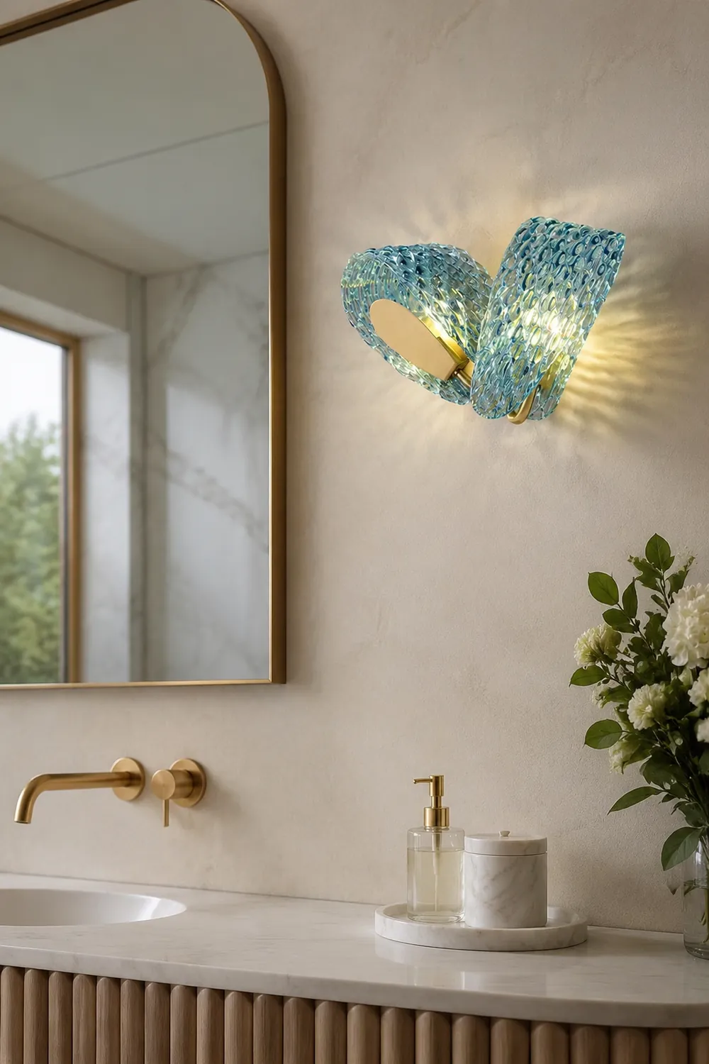 Retro Luxury Glass Blue Wall Lamp - Lumpaz