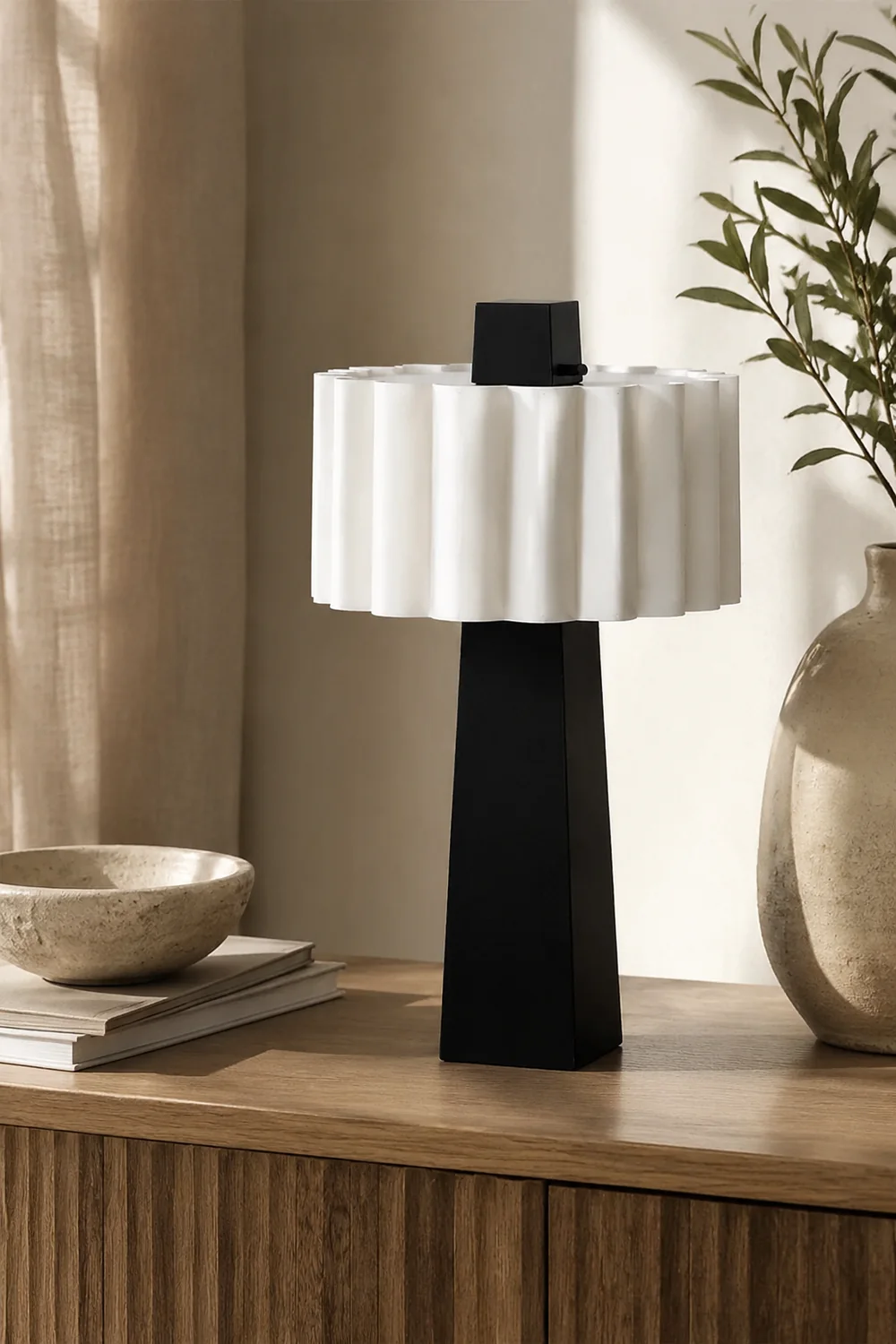 Creative Designer Black & White Decorative Table Lamp - Lumpaz