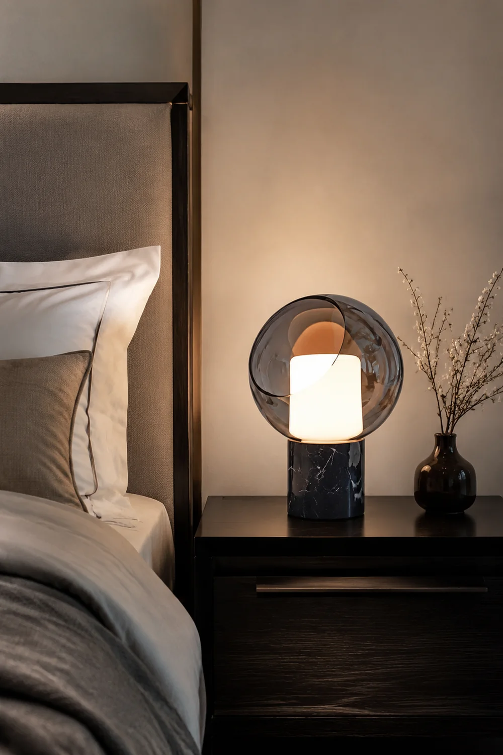 Postmodern Marble Glass Table Lamp - Lumpaz
