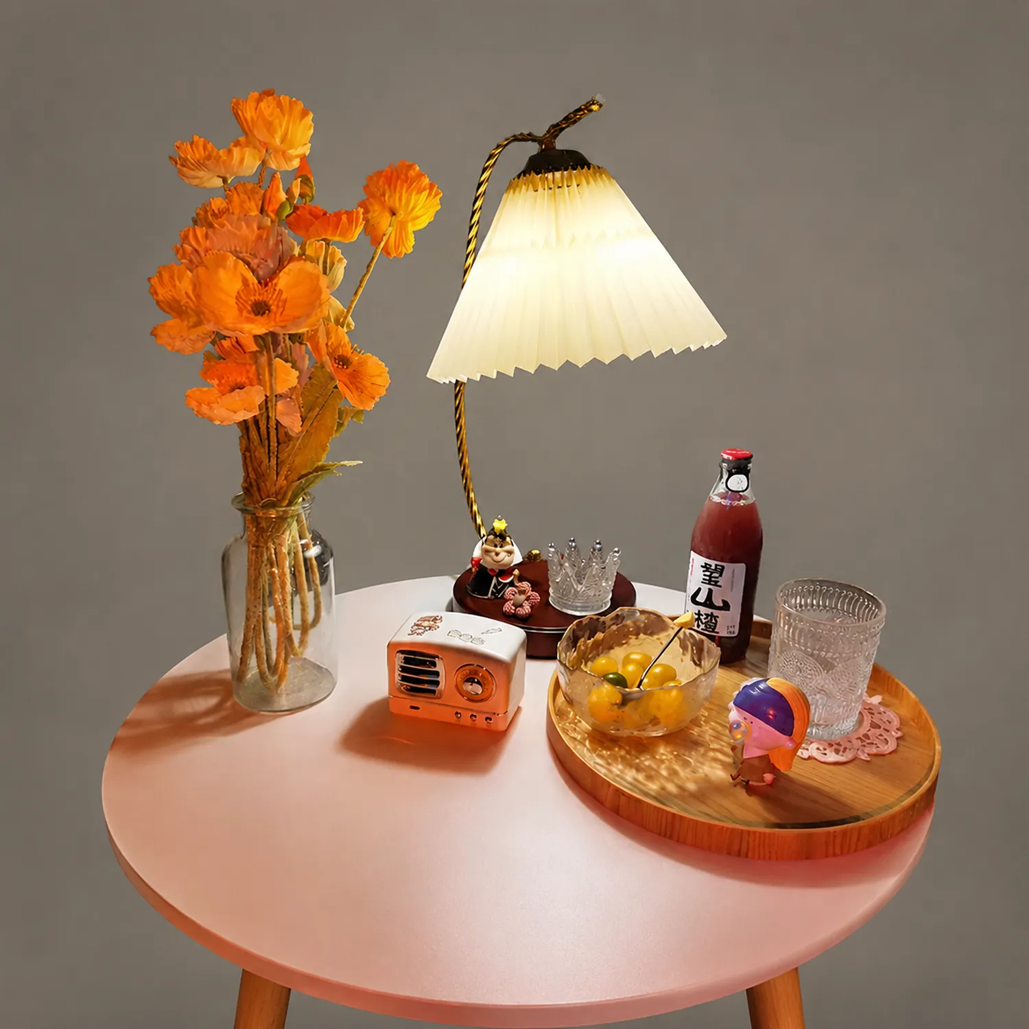 Dotty Retro Pleated Table Lamp - Lumpaz