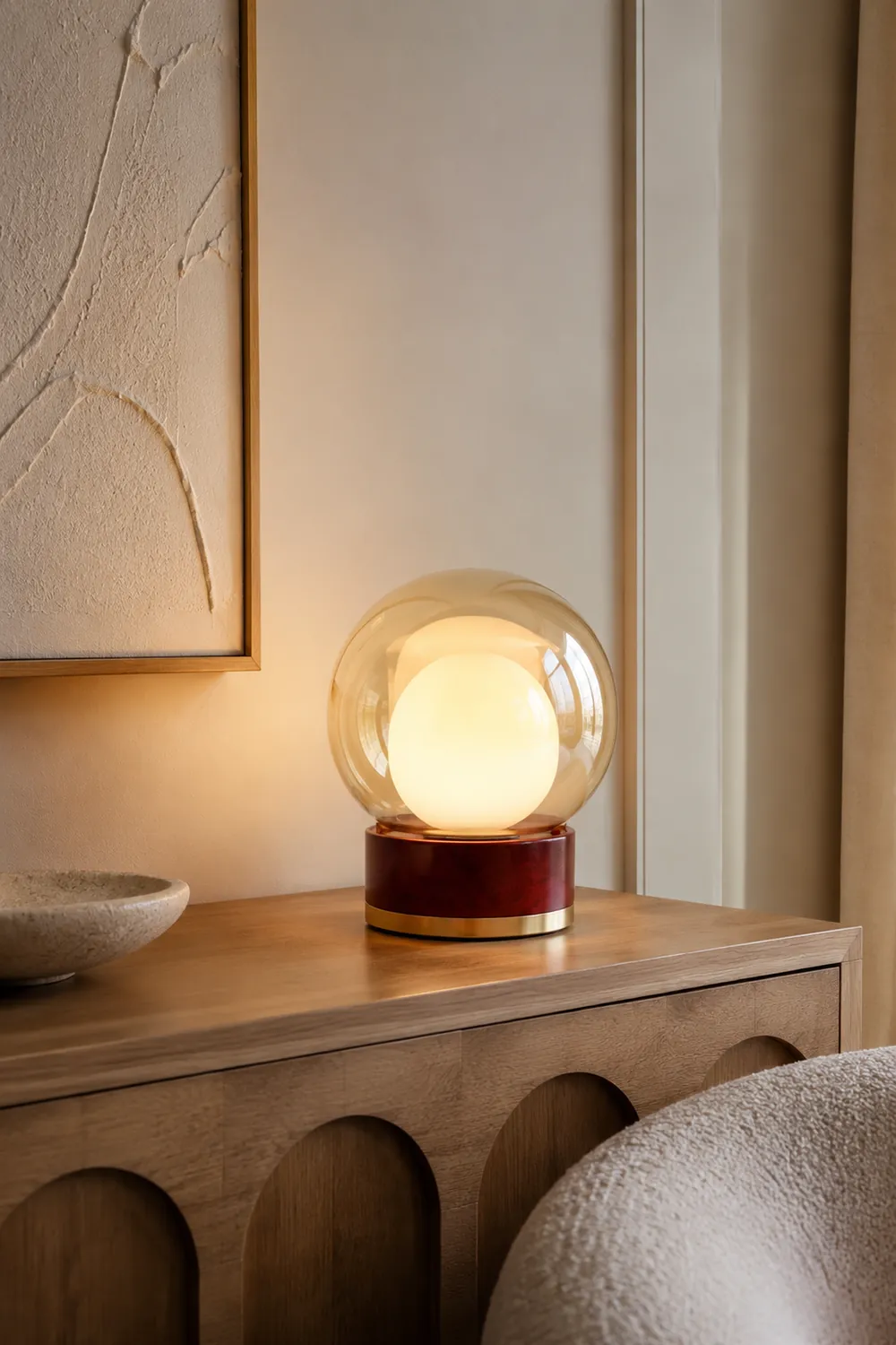 Modern Rigel Round Glass Table Light - Lumpaz