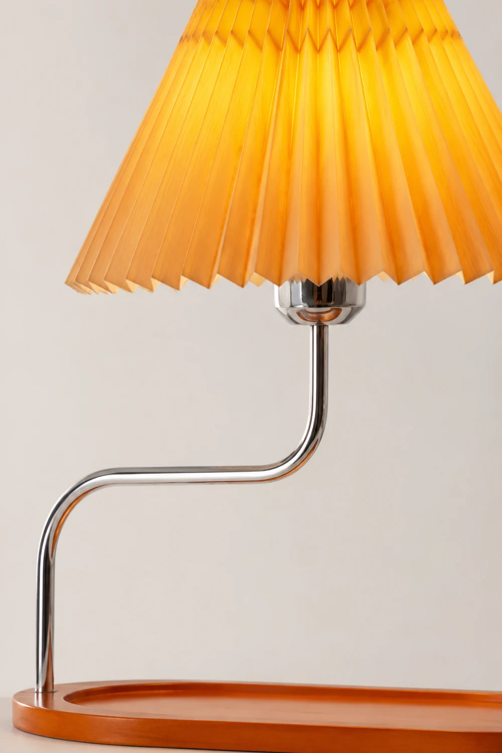 Solid Wood Retro Style Umbrella Shaped Table Lamp - Lumpaz