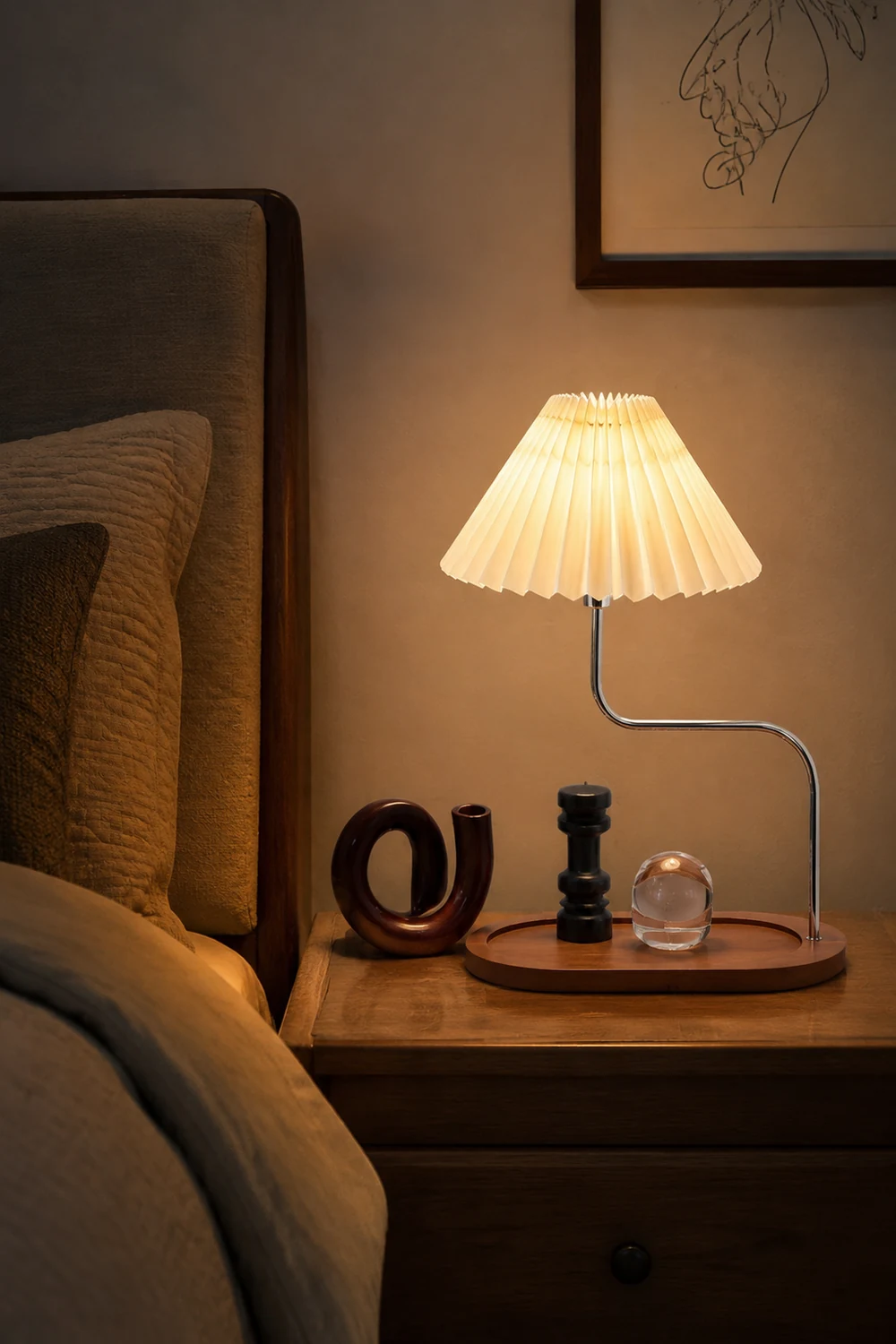Solid Wood Retro Creative Pleated Table Lamp - Lumpaz