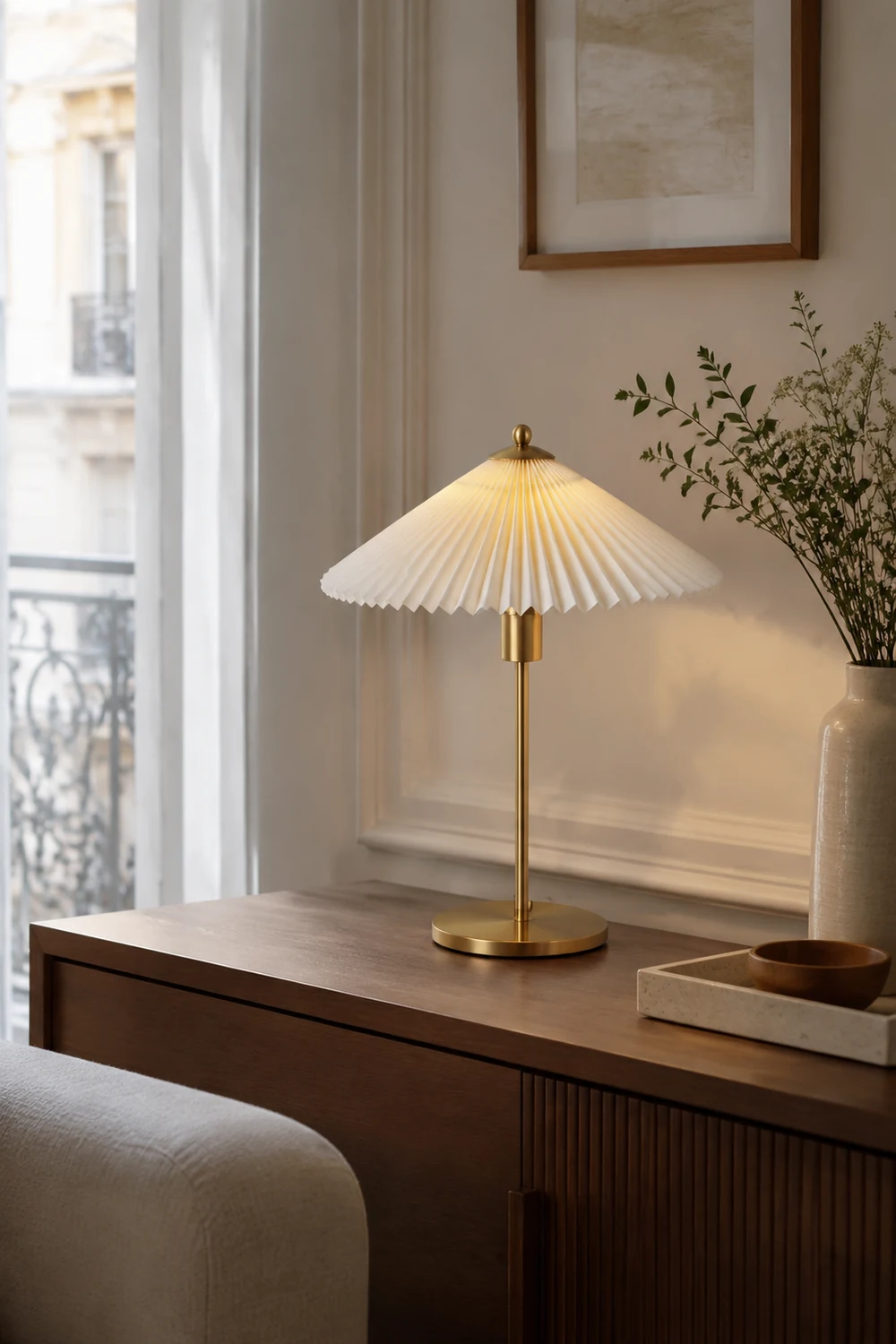 Mid Century Modern Pleated Table Lamp - Lumpaz
