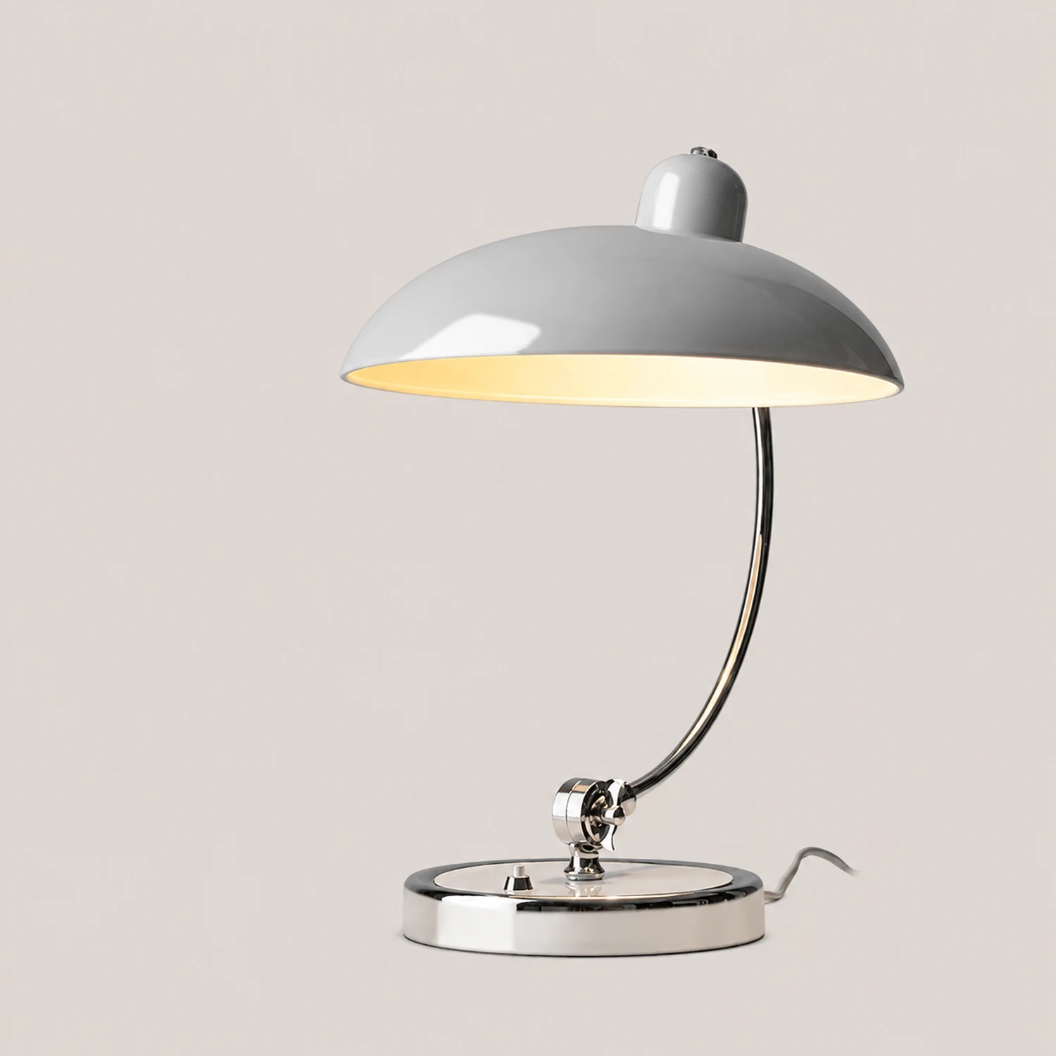Modern Metal Table Lamps For Living Room - Lumpaz