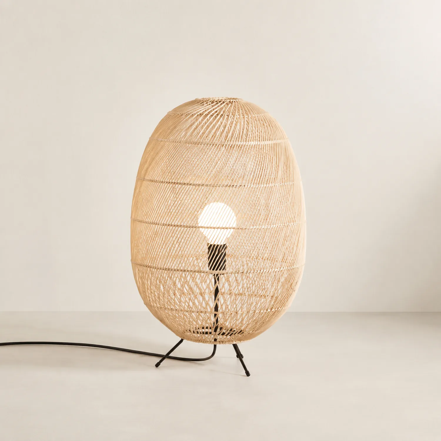 Natural Rattan Midi Floor Lamp for Living Room - Lumpaz